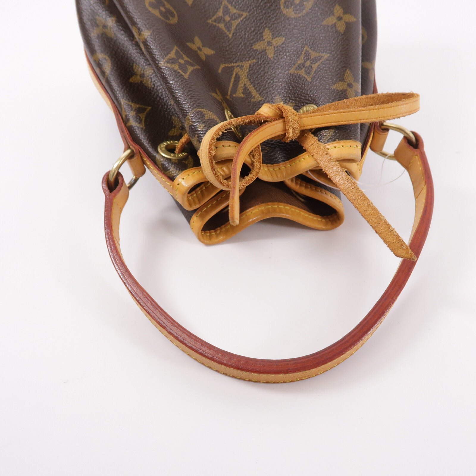 LOUIS VUITTON Monogram Mini Noe肩背袋