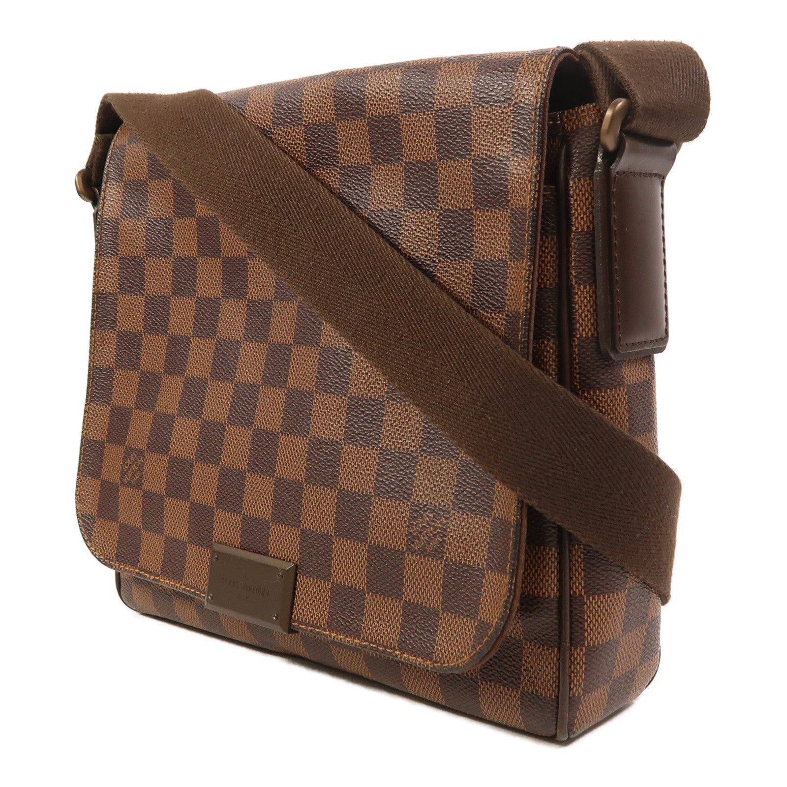 LOUIS VUITTON Damier District PM肩背袋