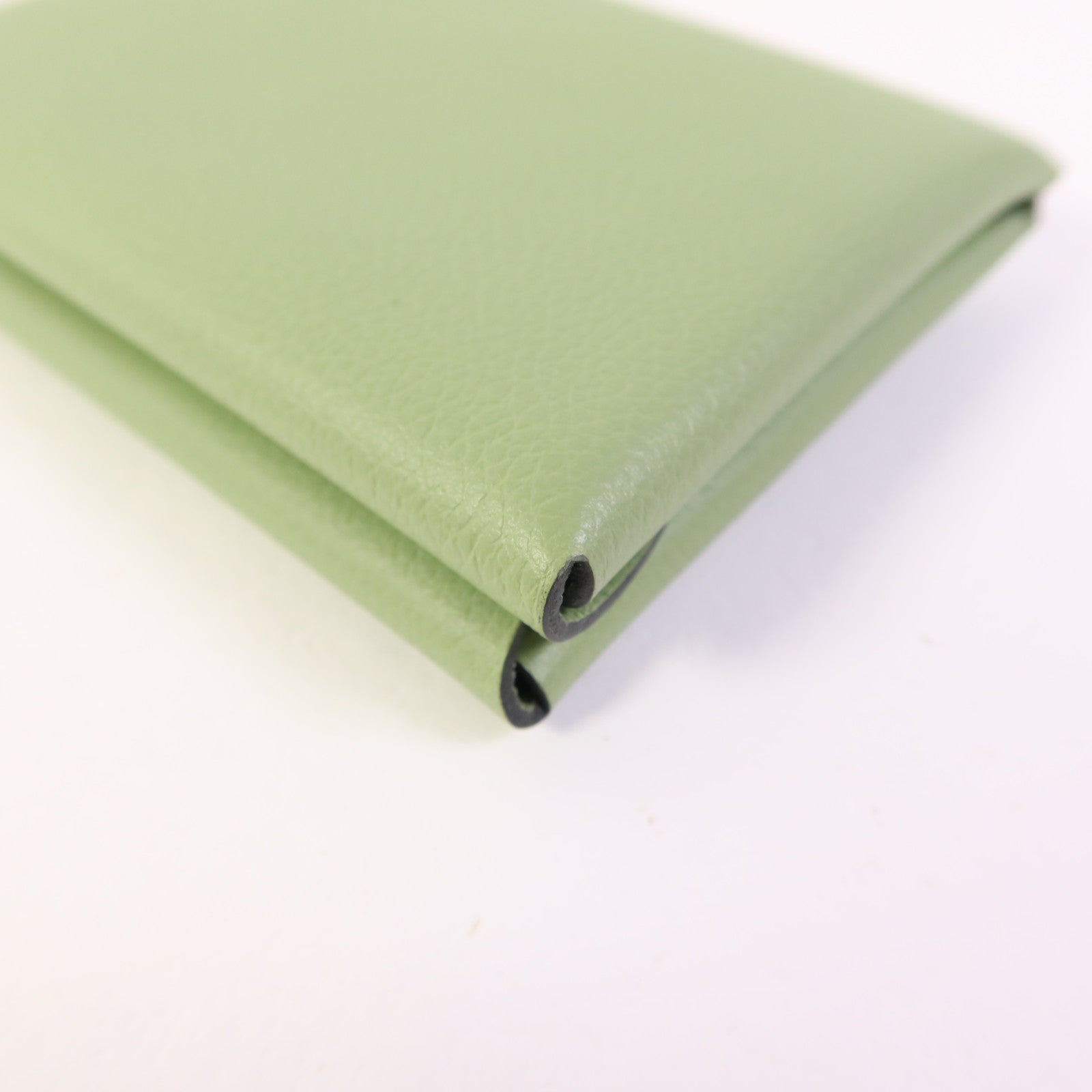 HERMES Evercolor皮革Calvi Duo銀扣卡片套Vert Criquet