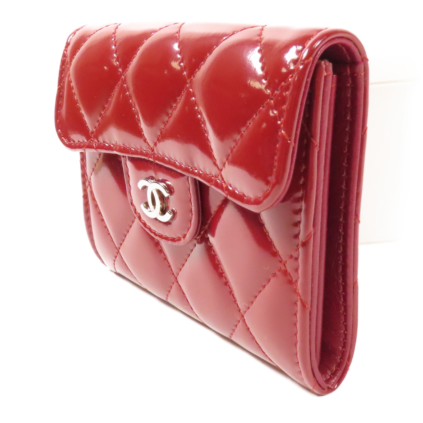 CHANEL 漆皮皮革Card Case銀扣卡片套