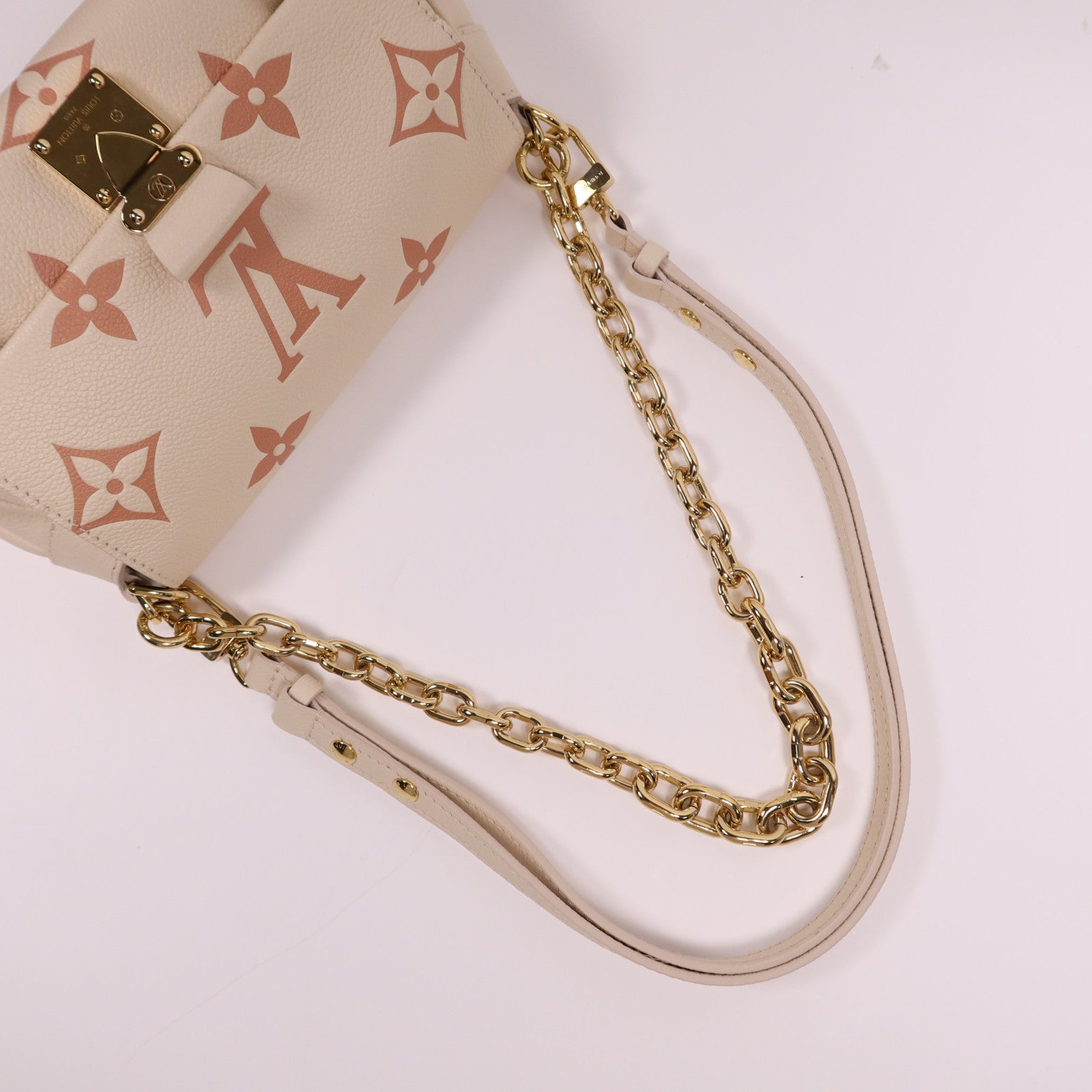 LOUIS VUITTON Monogram Emprenite Favorite金扣鏈帶肩背袋