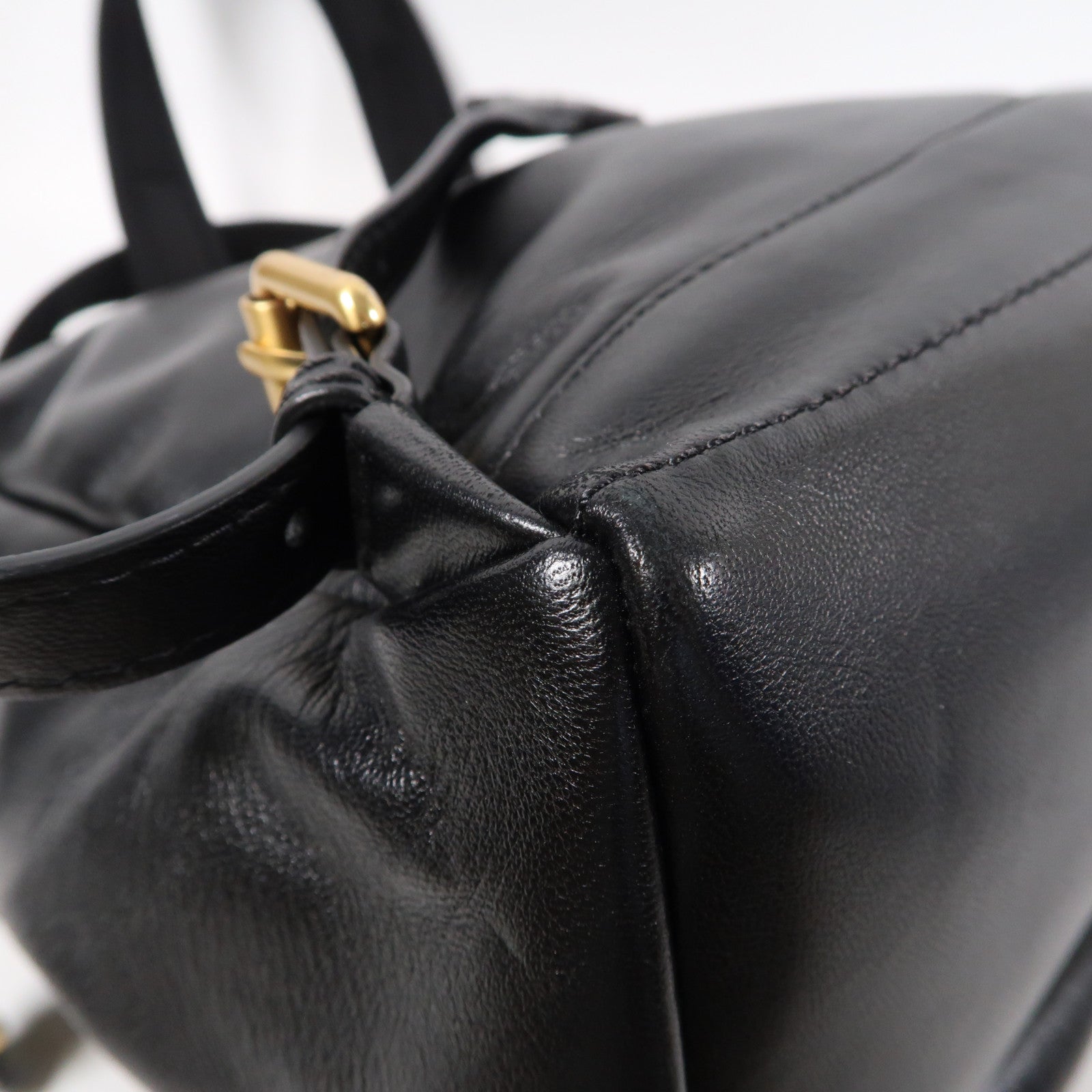 MOSCHINO 牛皮皮革Backpack金扣背包黑色
