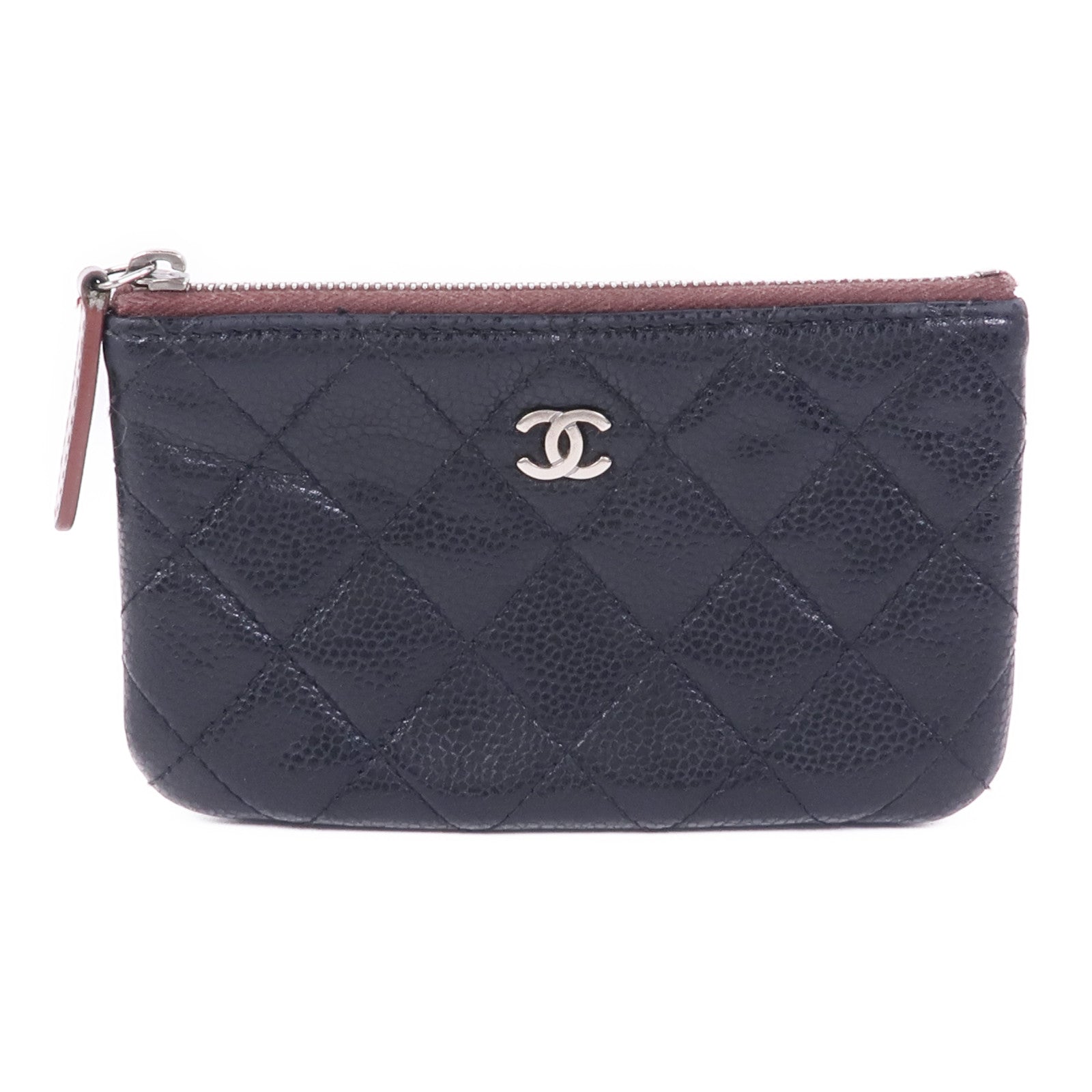 CHANEL 牛皮皮革Pouch銀扣手拿包