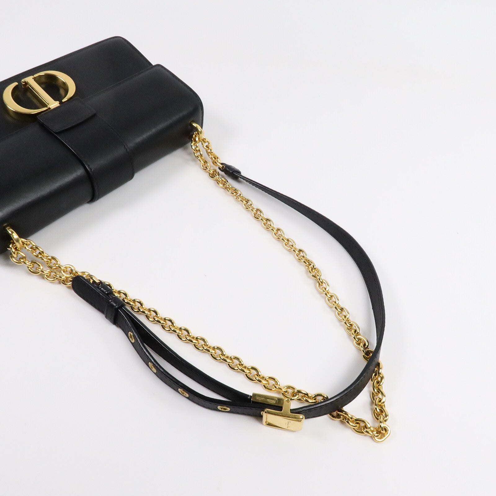 Dior 牛皮皮革30Montaigne East-West Bag With Chain鏈帶肩背袋