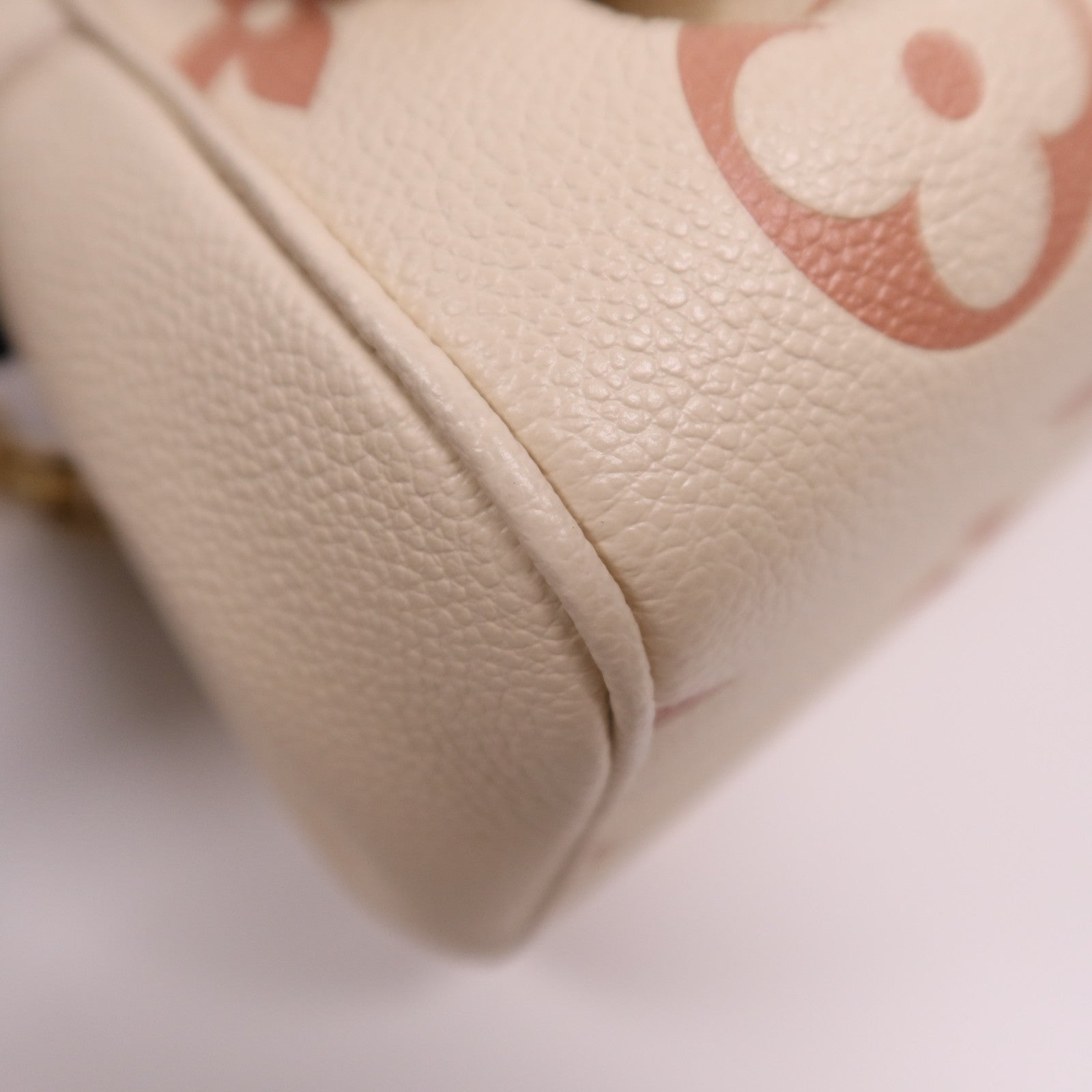 LOUIS VUITTON Monogram Emprenite Favorite金扣鏈帶肩背袋