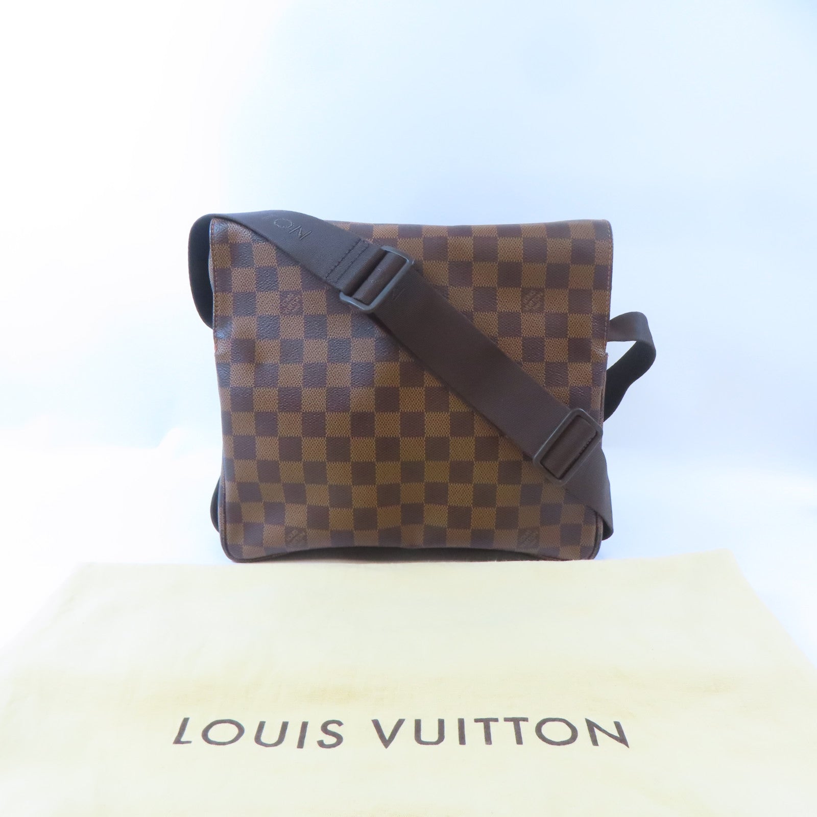 LOUIS VUITTON Damier Naviglio Shoulder Bag金扣肩背袋啡色