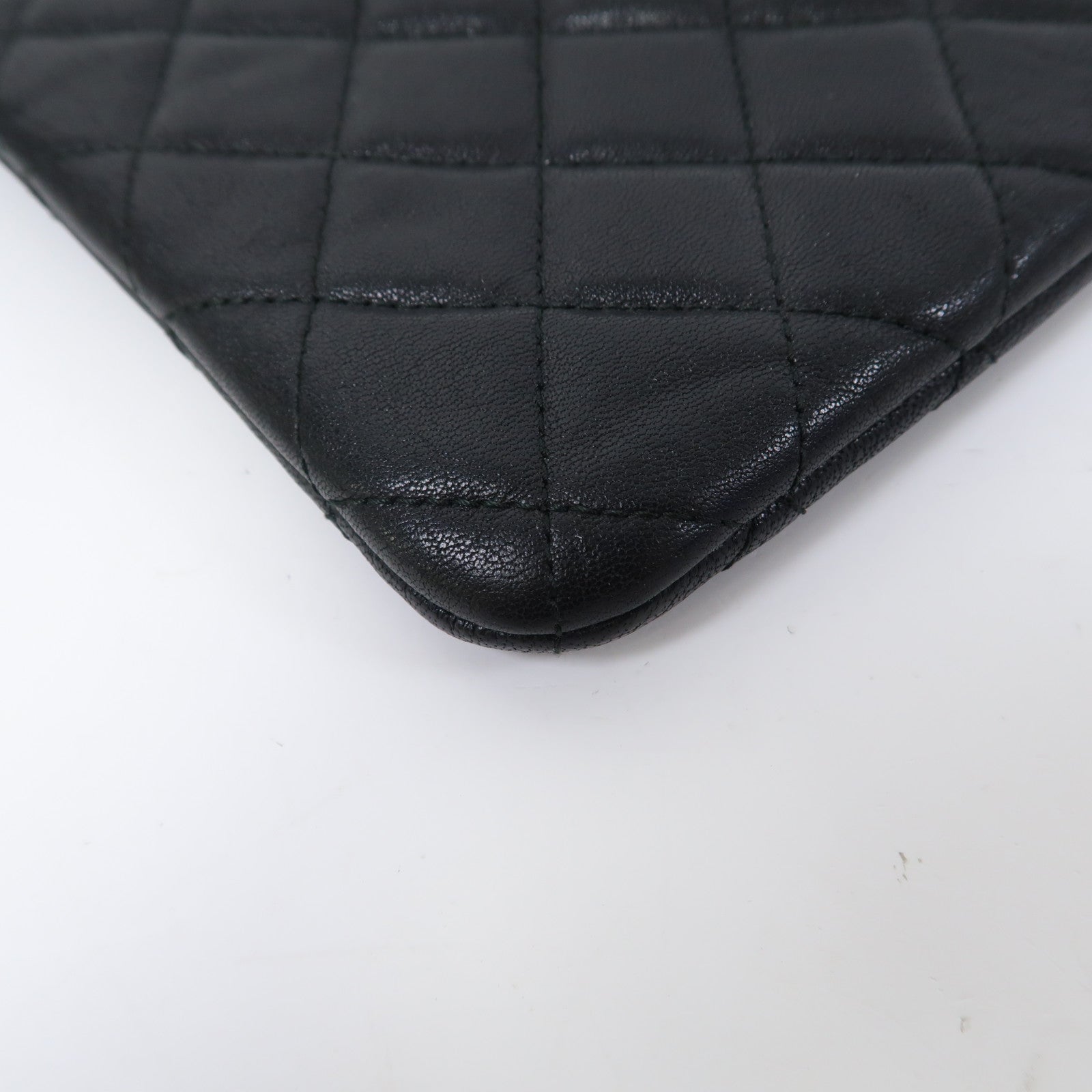 CHANEL 菱格牛皮皮革Clutch金扣手拿包黑色