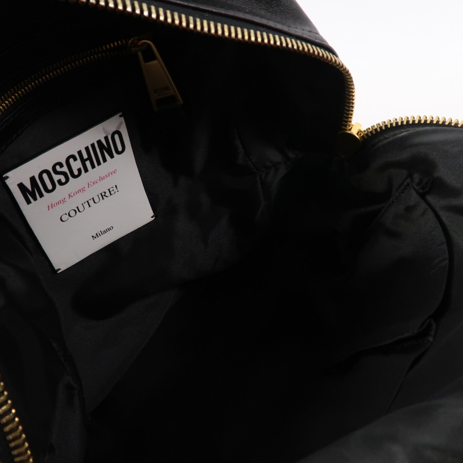 MOSCHINO 牛皮皮革Backpack金扣背包黑色