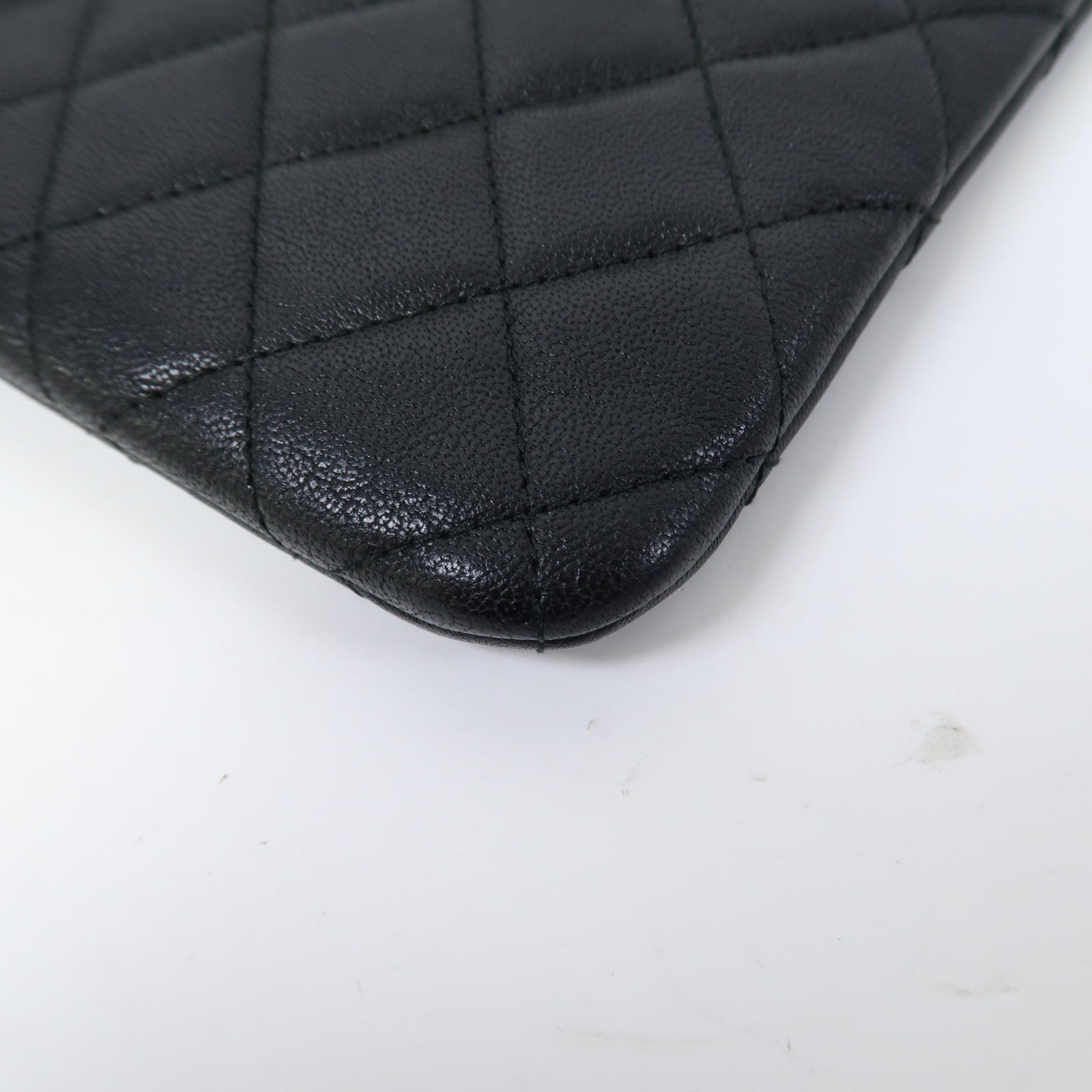 CHANEL 菱格牛皮皮革Clutch金扣手拿包黑色