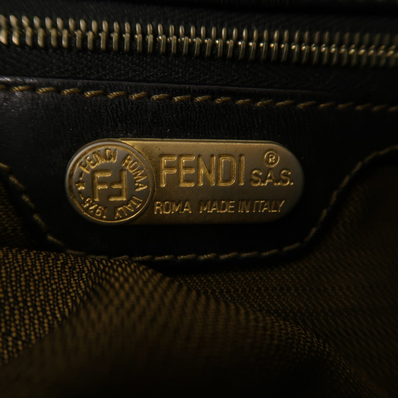 FENDI 帆布Zucchino肩背袋