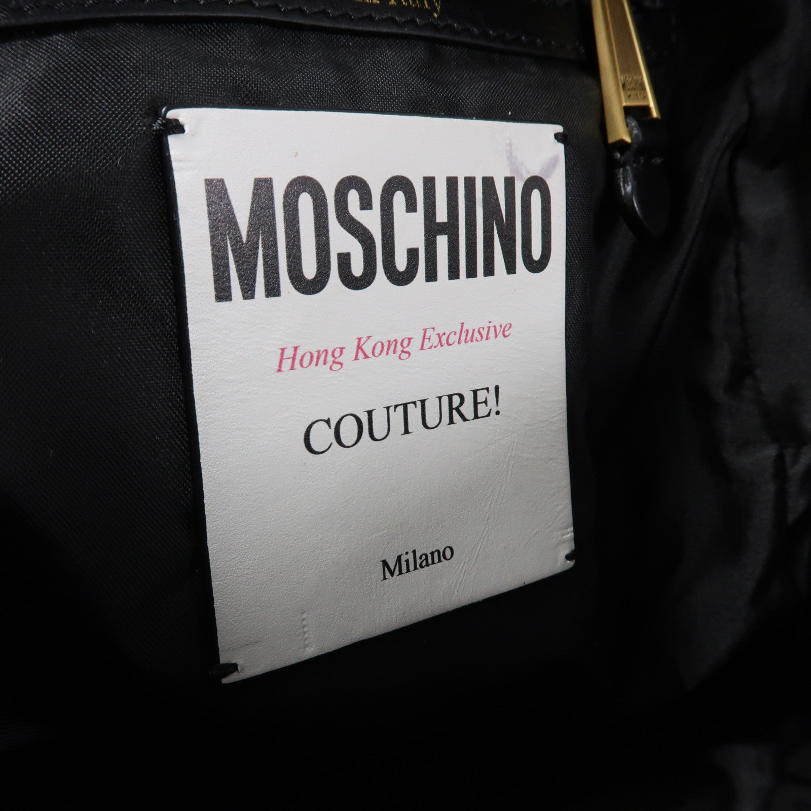 MOSCHINO 牛皮皮革Backpack金扣背包黑色