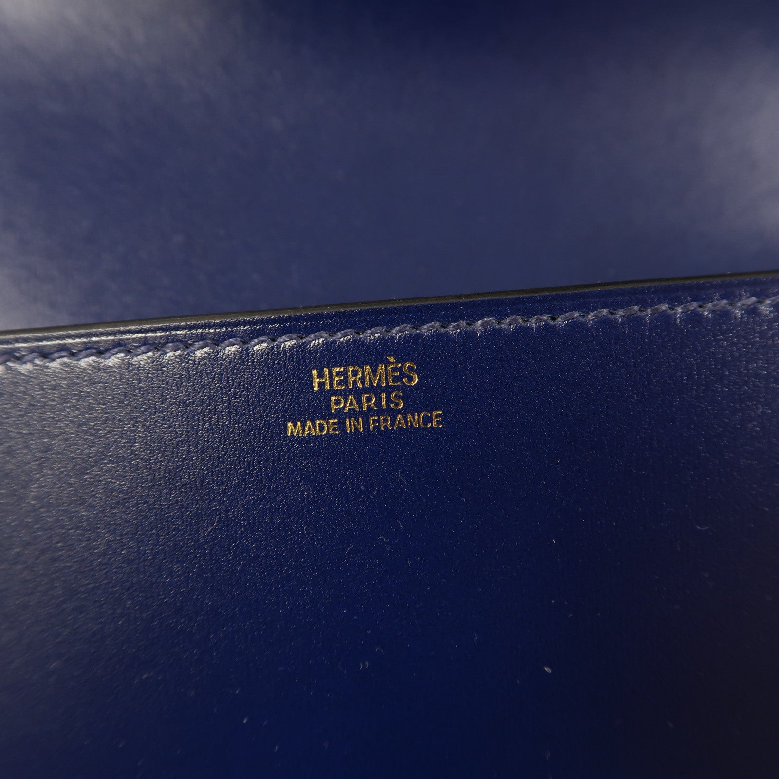 HERMES Tadelakt皮革Medor Clutch金扣手拿包寶石藍色