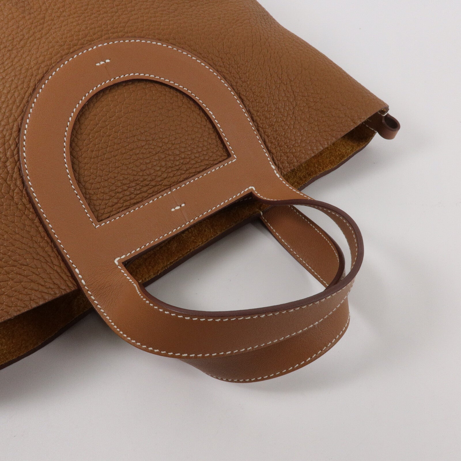 HERMES Clemence皮革In The Loop 23手挽袋Gold