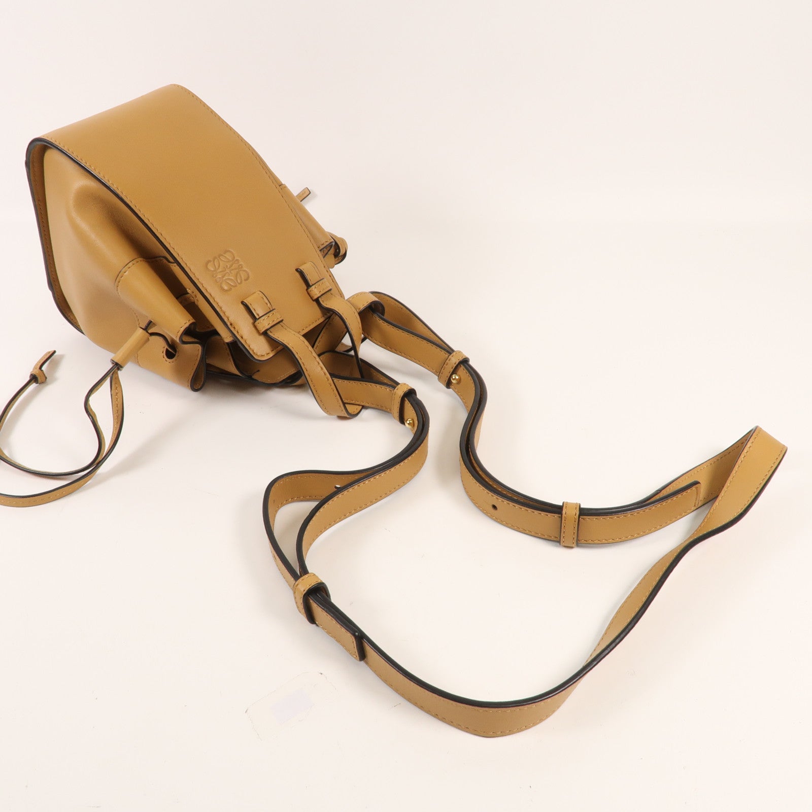 LOEWE 牛皮皮革Hammock Mini手挽肩背兩用袋