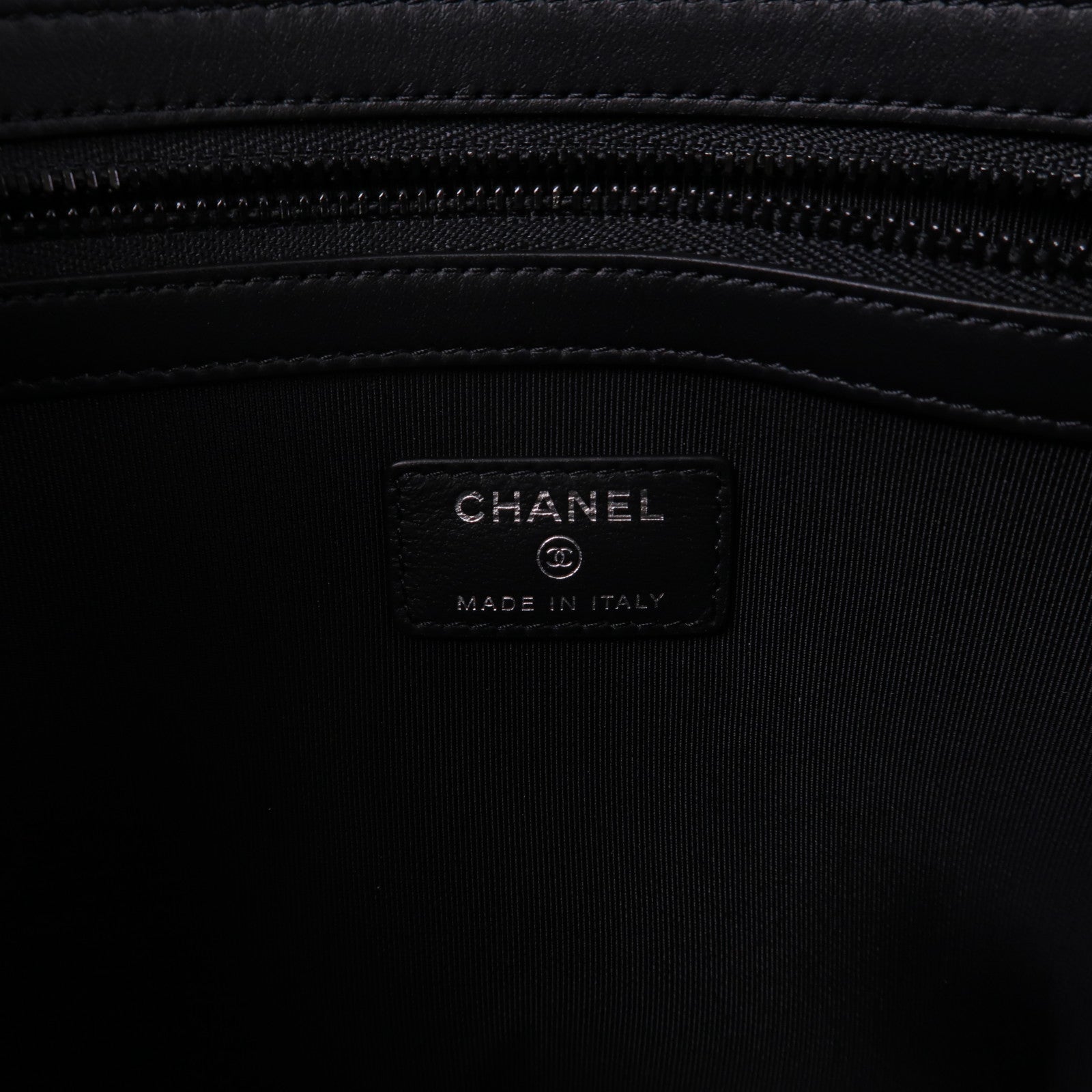 CHANEL 菱格牛皮皮革Clutch手拿包黑色