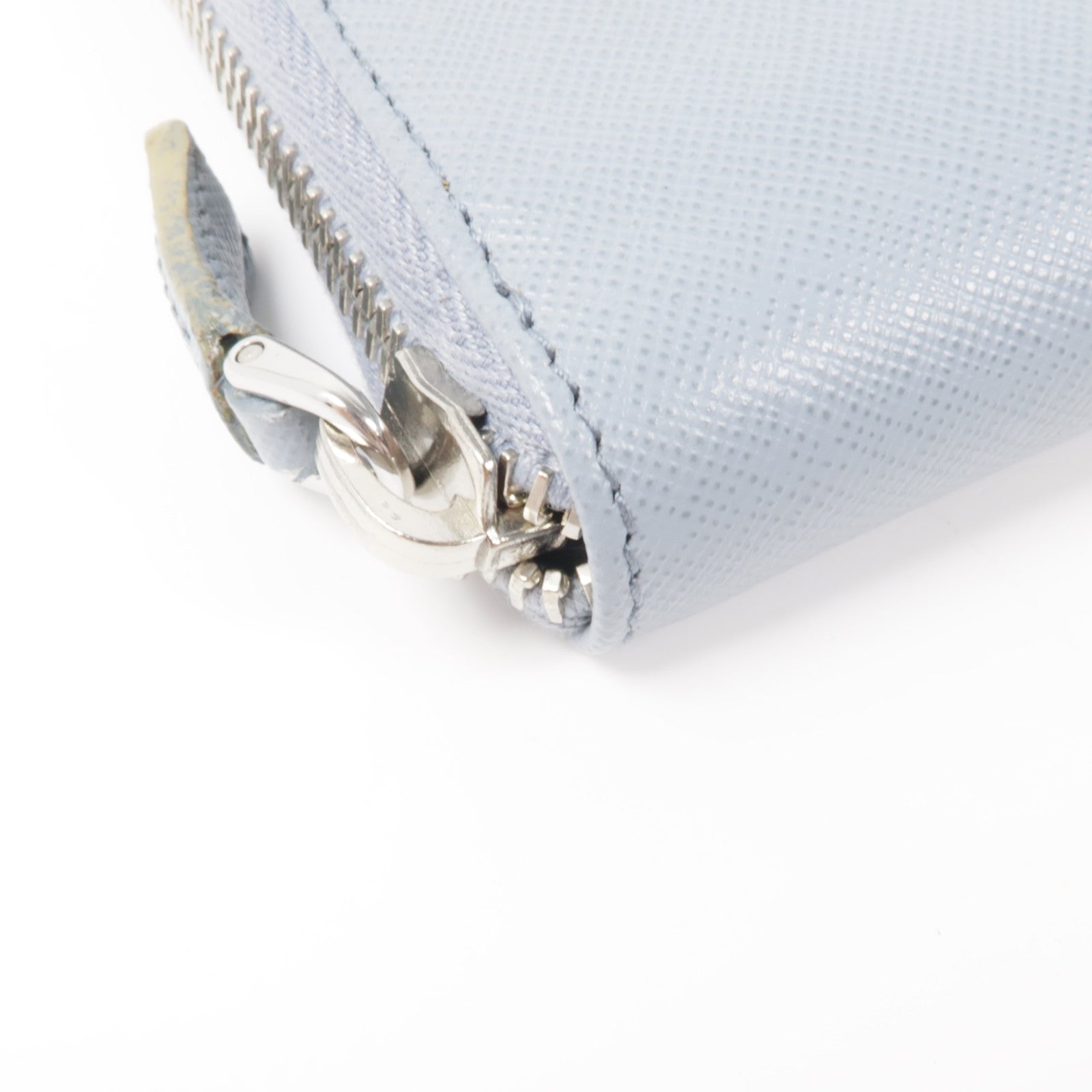 PRADA Saffiano皮革Long Wallet銀扣長錢包