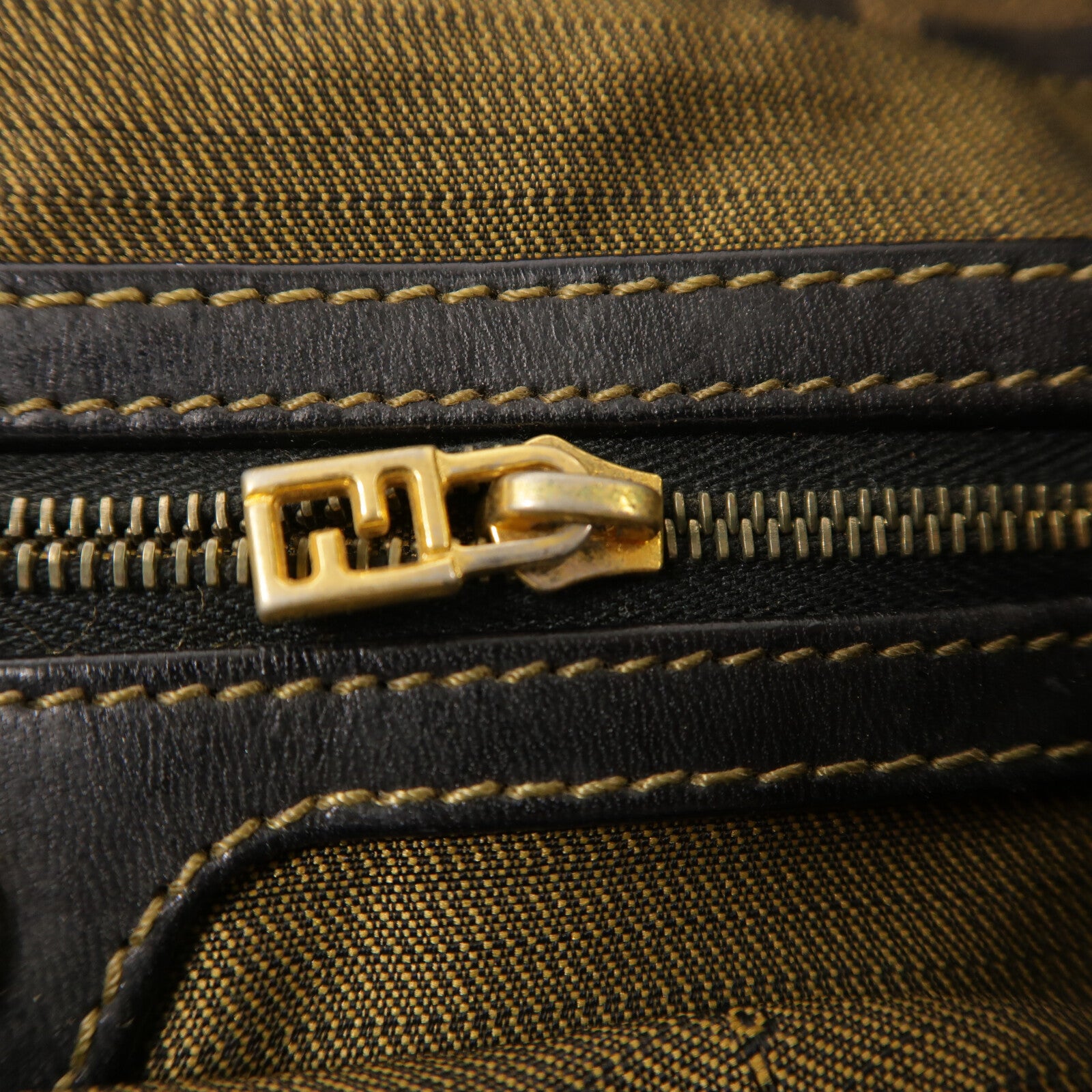 FENDI 帆布Zucchino肩背袋