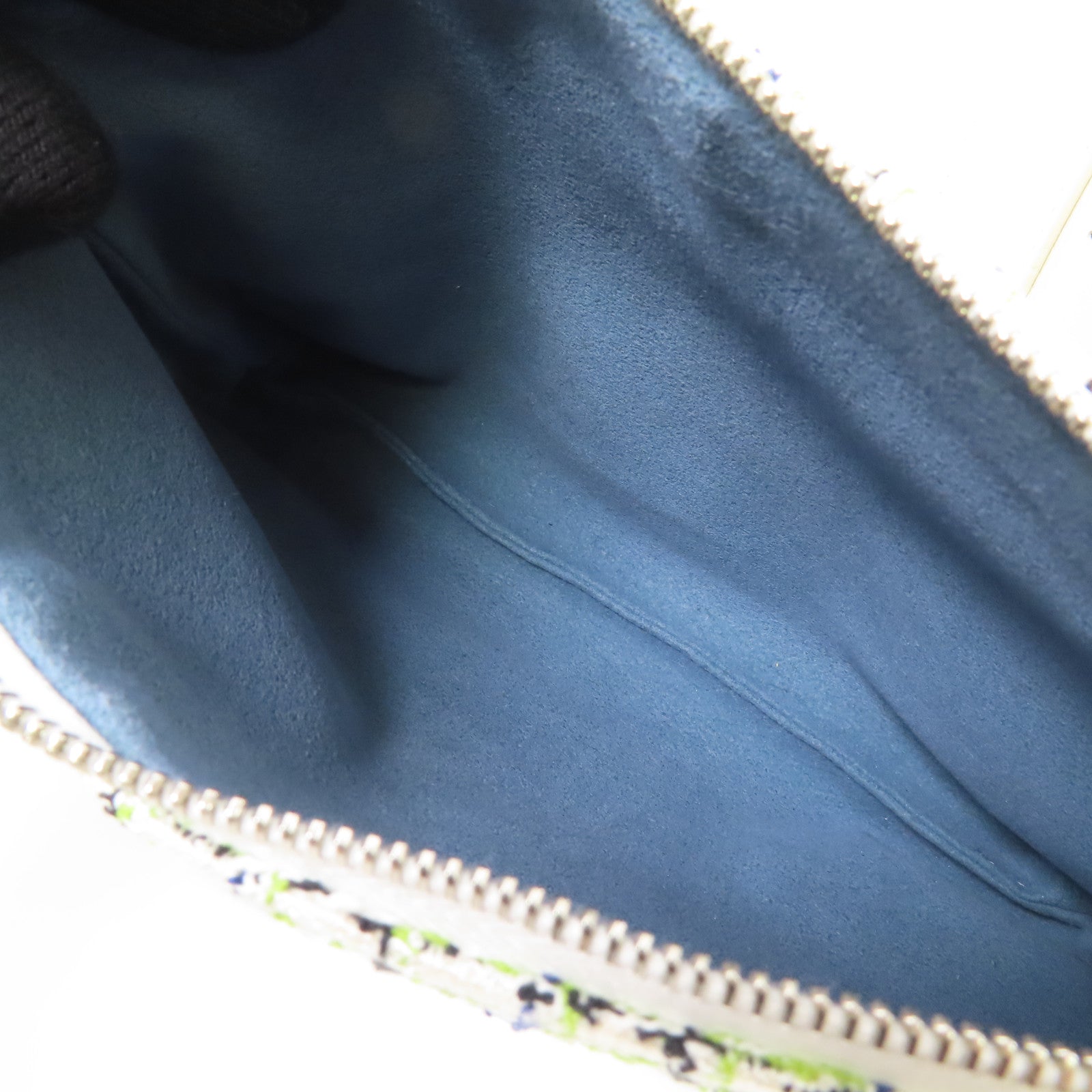 CHANEL 牛皮皮革Chain Tote銀扣鏈帶手挽袋