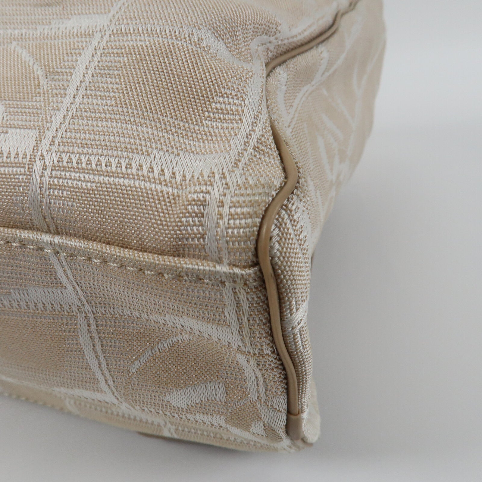 CHANEL 帆布New Travel Line Backpack銀扣背包