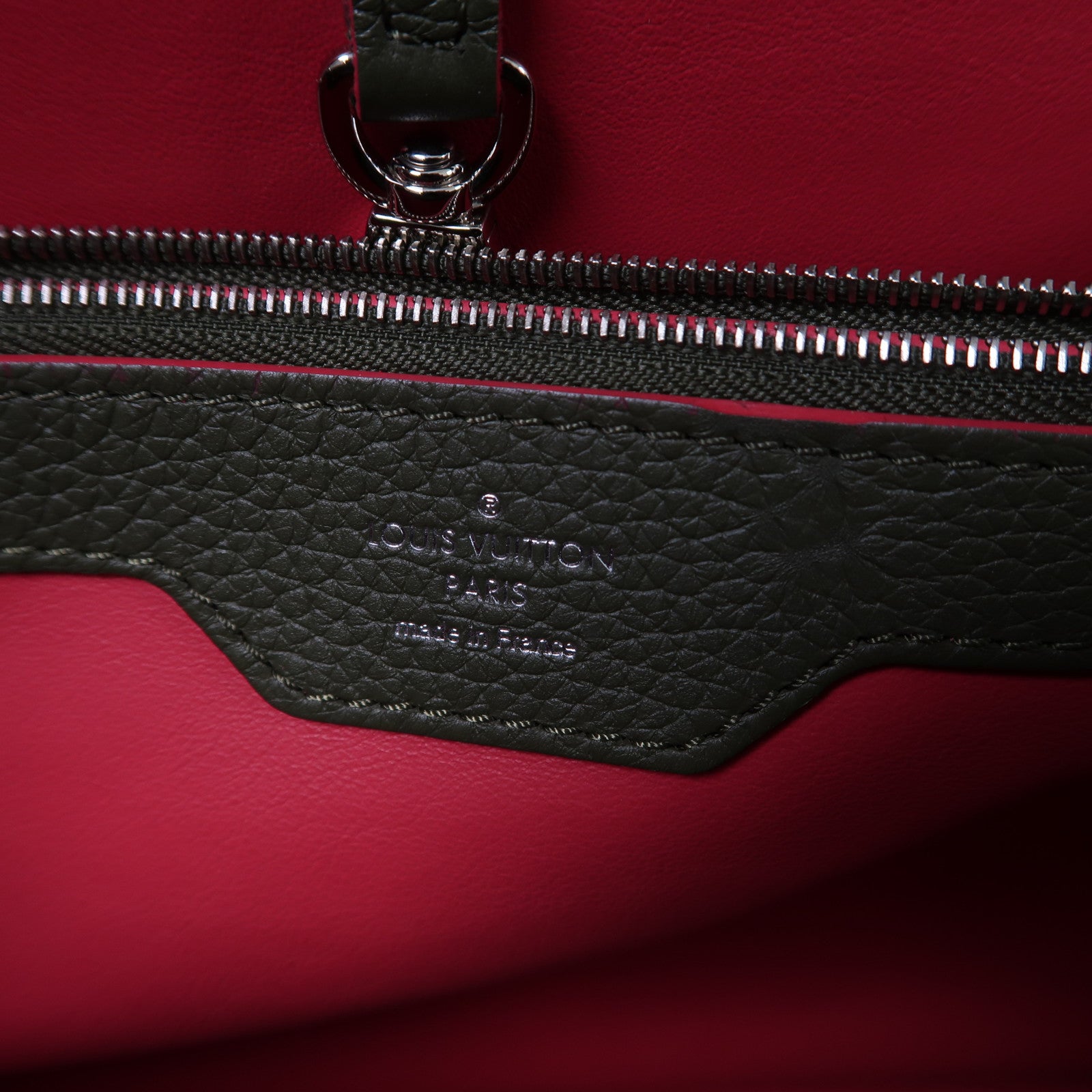LOUIS VUITTON 【激減優惠】牛皮皮革Capucines銀扣手挽袋綠色
