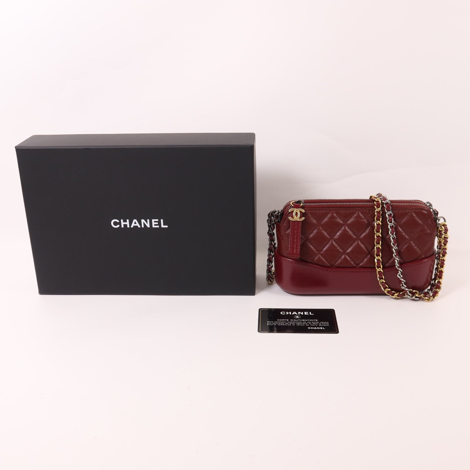 CHANEL 羊皮皮革Gabrielle Wallet on Chain鏈帶肩背袋