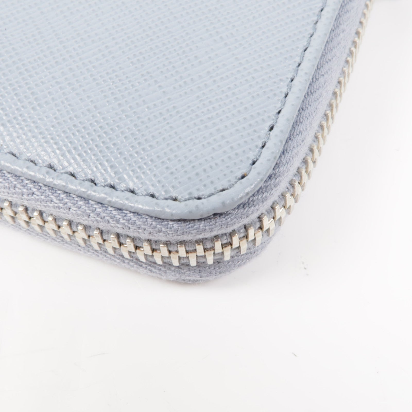 PRADA Saffiano皮革Long Wallet銀扣長錢包