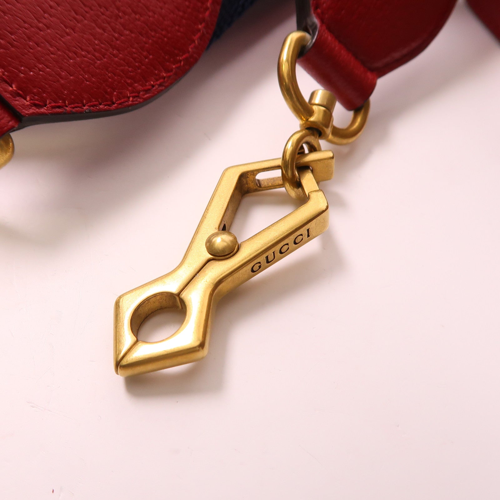 GUCCI 塗層帆布Queen Margaret金扣手挽肩背兩用袋