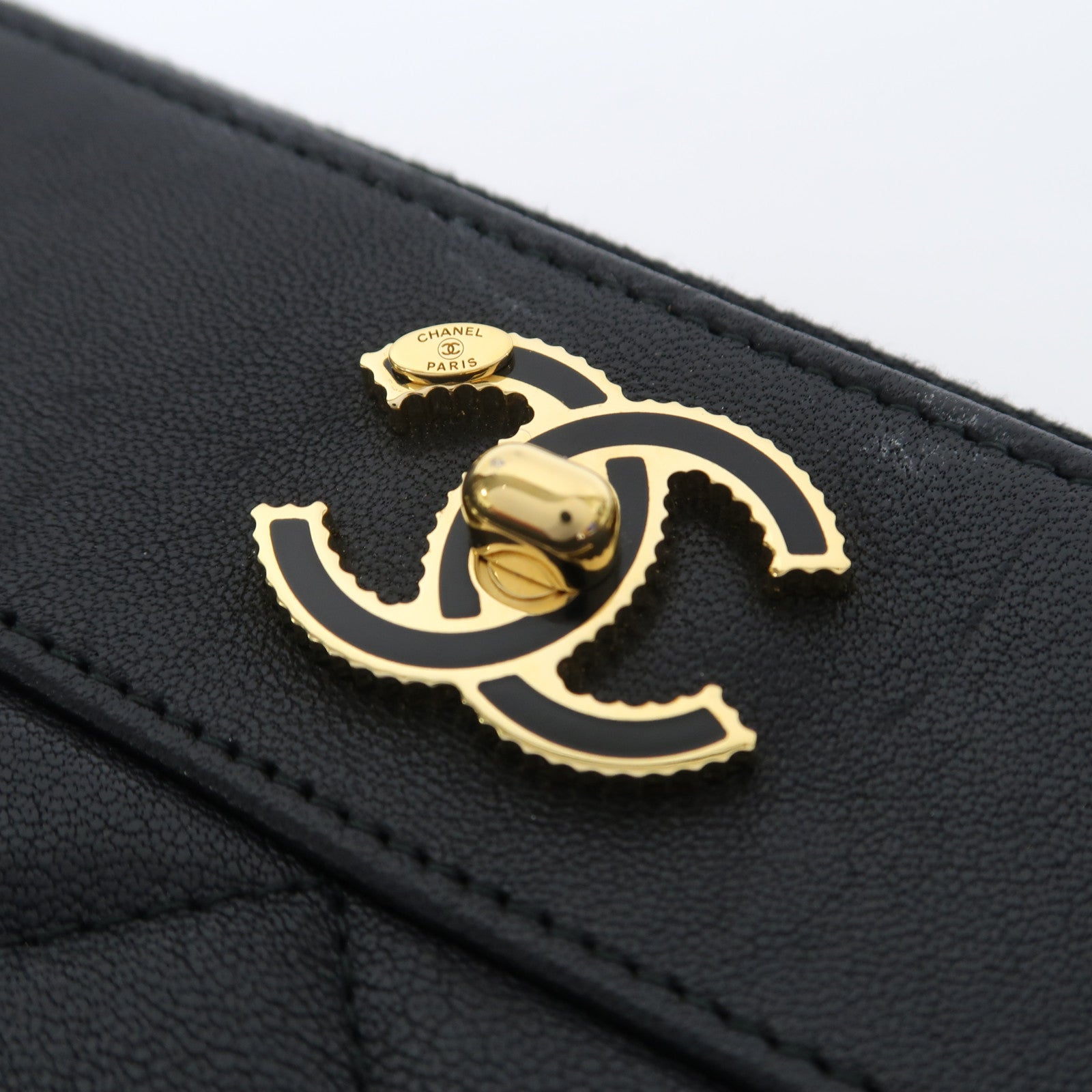 CHANEL 菱格牛皮皮革Clutch金扣手拿包黑色