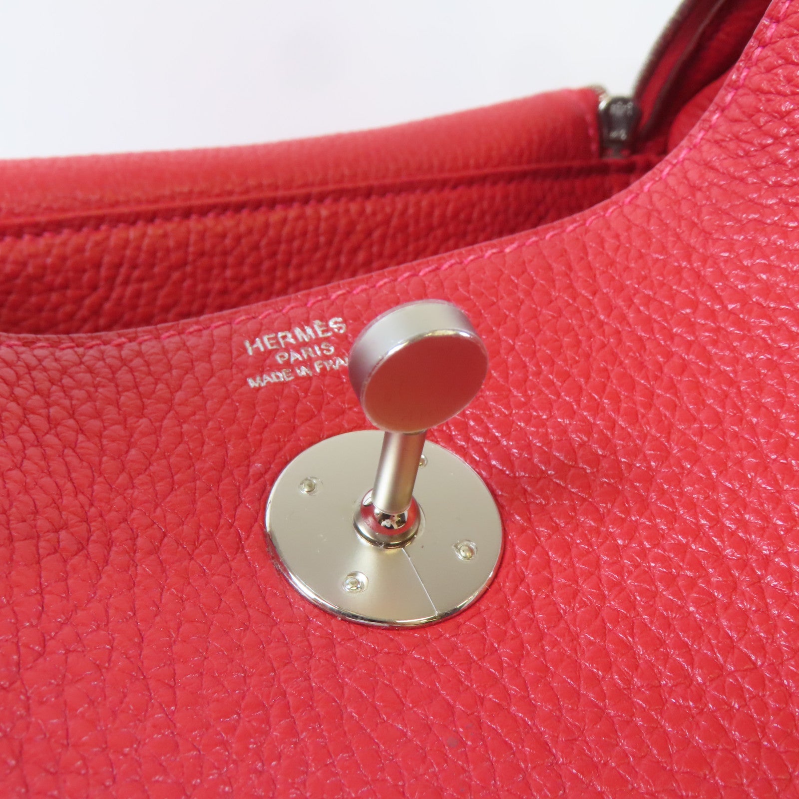 HERMES 【激減優惠】Clemence皮革Lindy 26銀扣肩背袋紅色