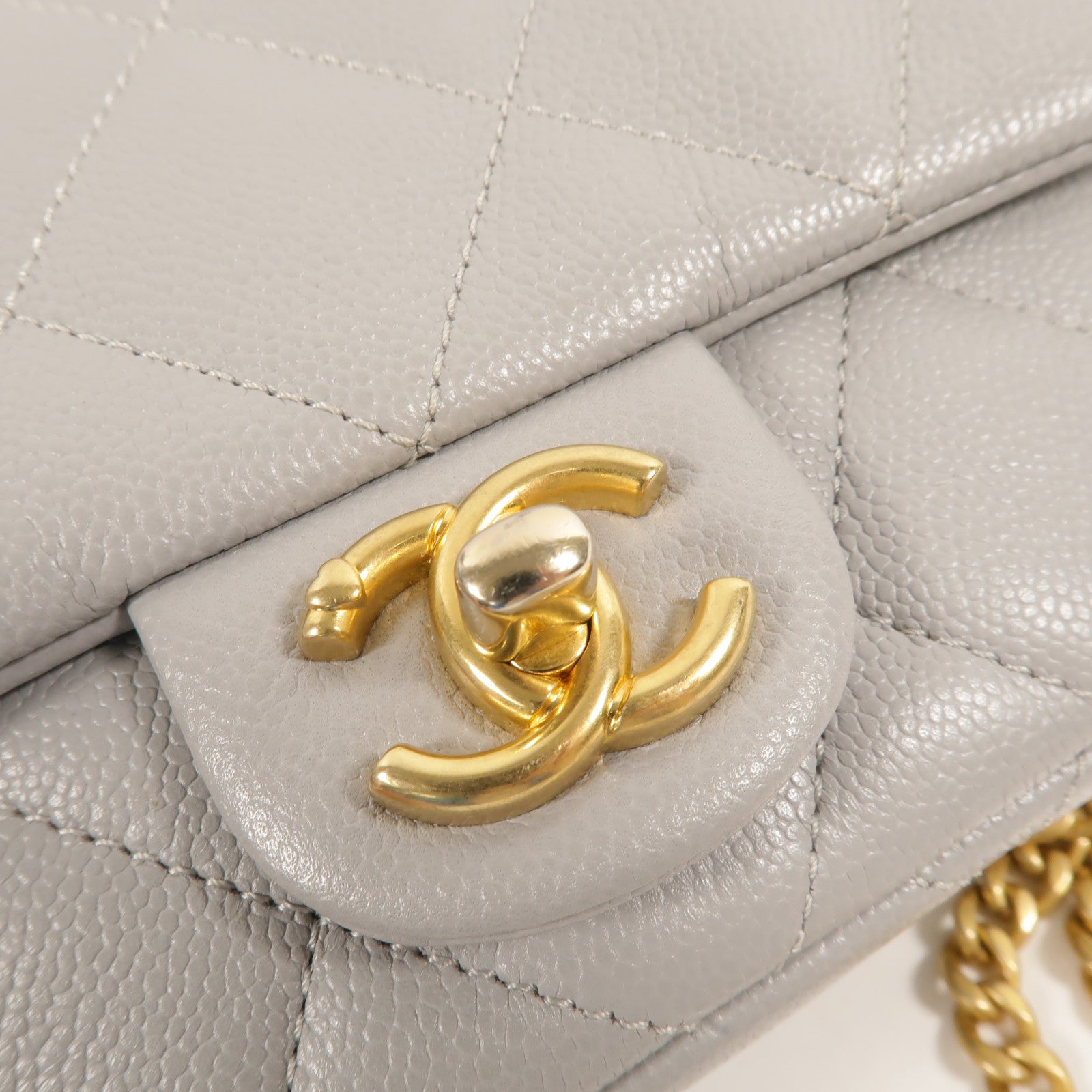 CHANEL 牛皮皮革Mini Coco Shoulder鏈帶肩背袋