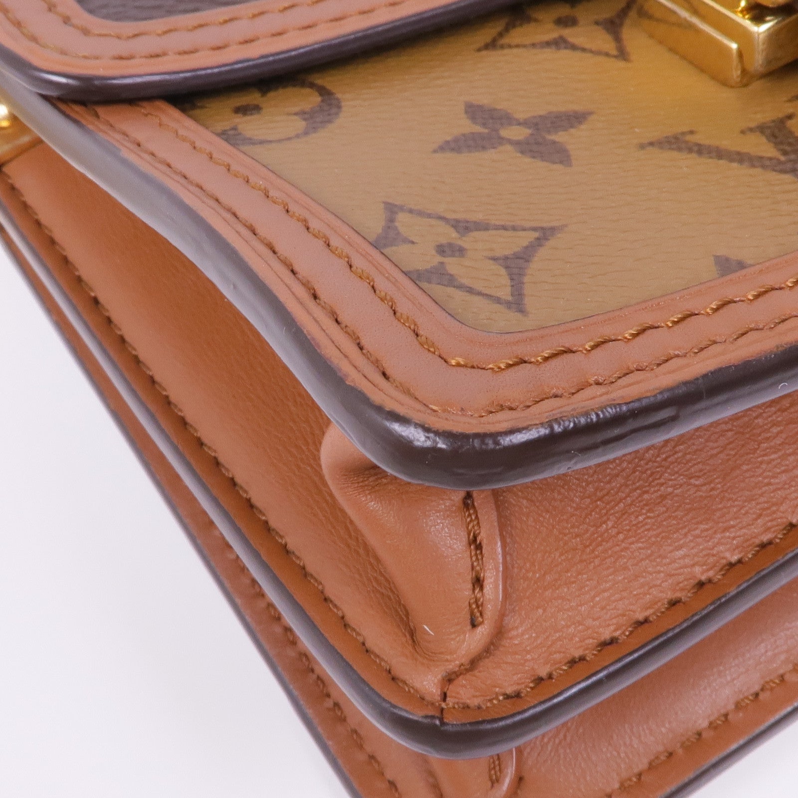 LOUIS VUITTON Monogram Reverse Mini Dauphine金扣肩背袋