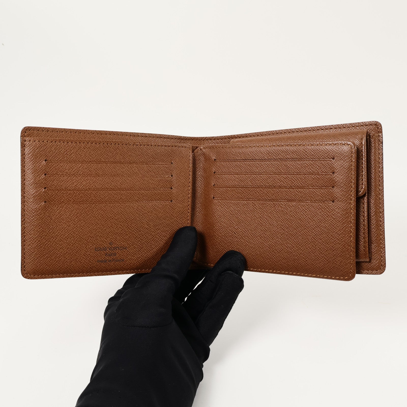 LOUIS VUITTON Monogram Bifold Wallet錢包