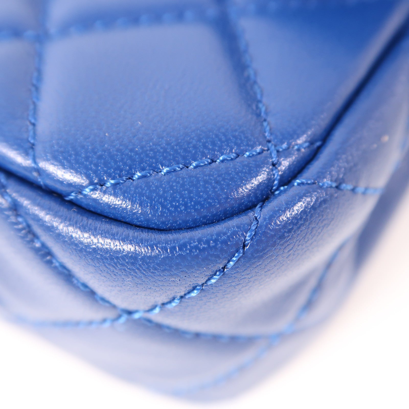 CHANEL 羊皮皮革Mini Classic 20金扣鏈帶肩背袋