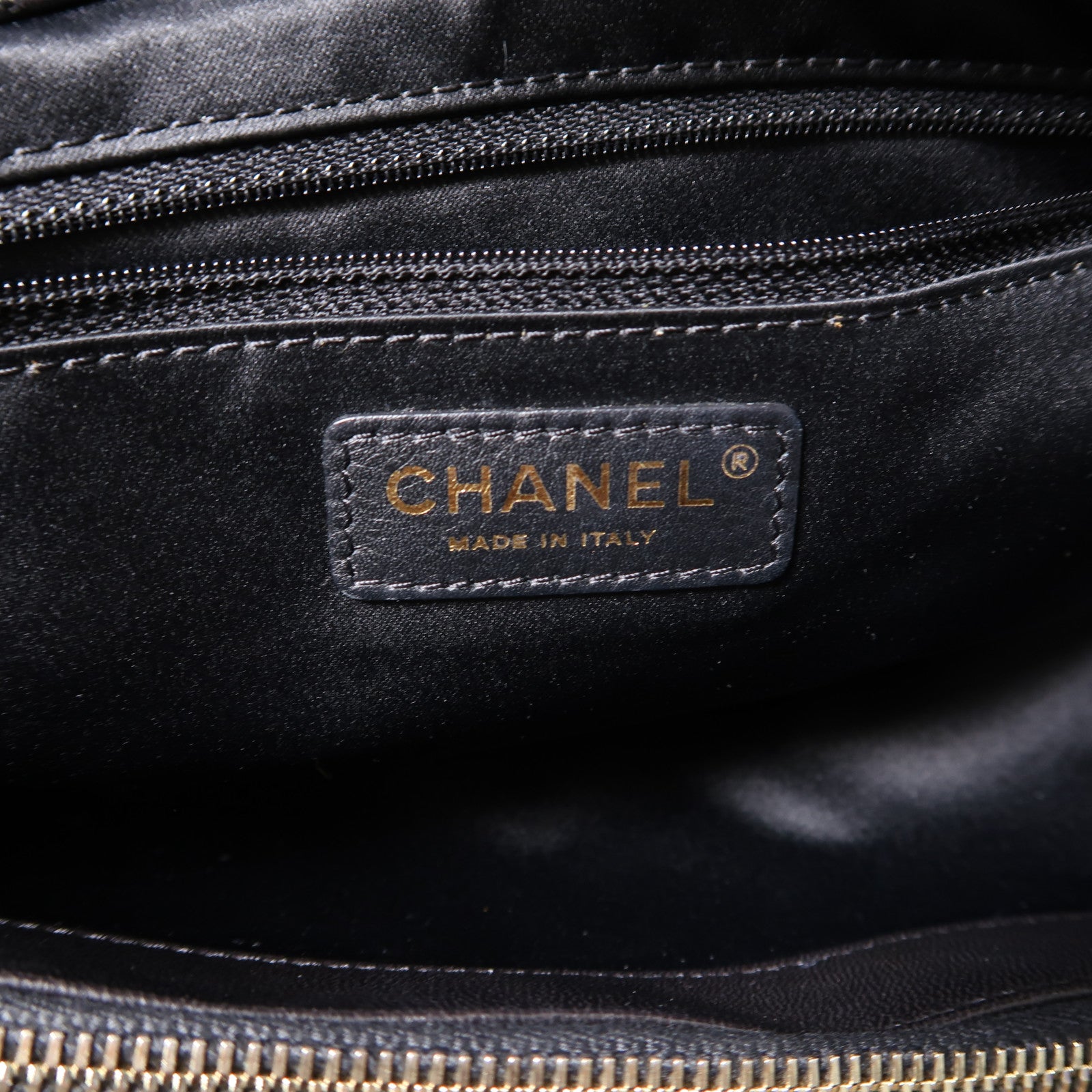 CHANEL 菱格羊皮皮革Chain Shoulder Tote金扣鏈帶肩背/手挽袋黑色