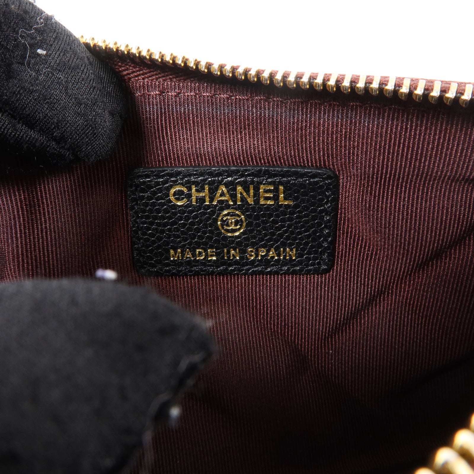 CHANEL 牛皮皮革Classic Mini O-Case Pouch金扣小袋