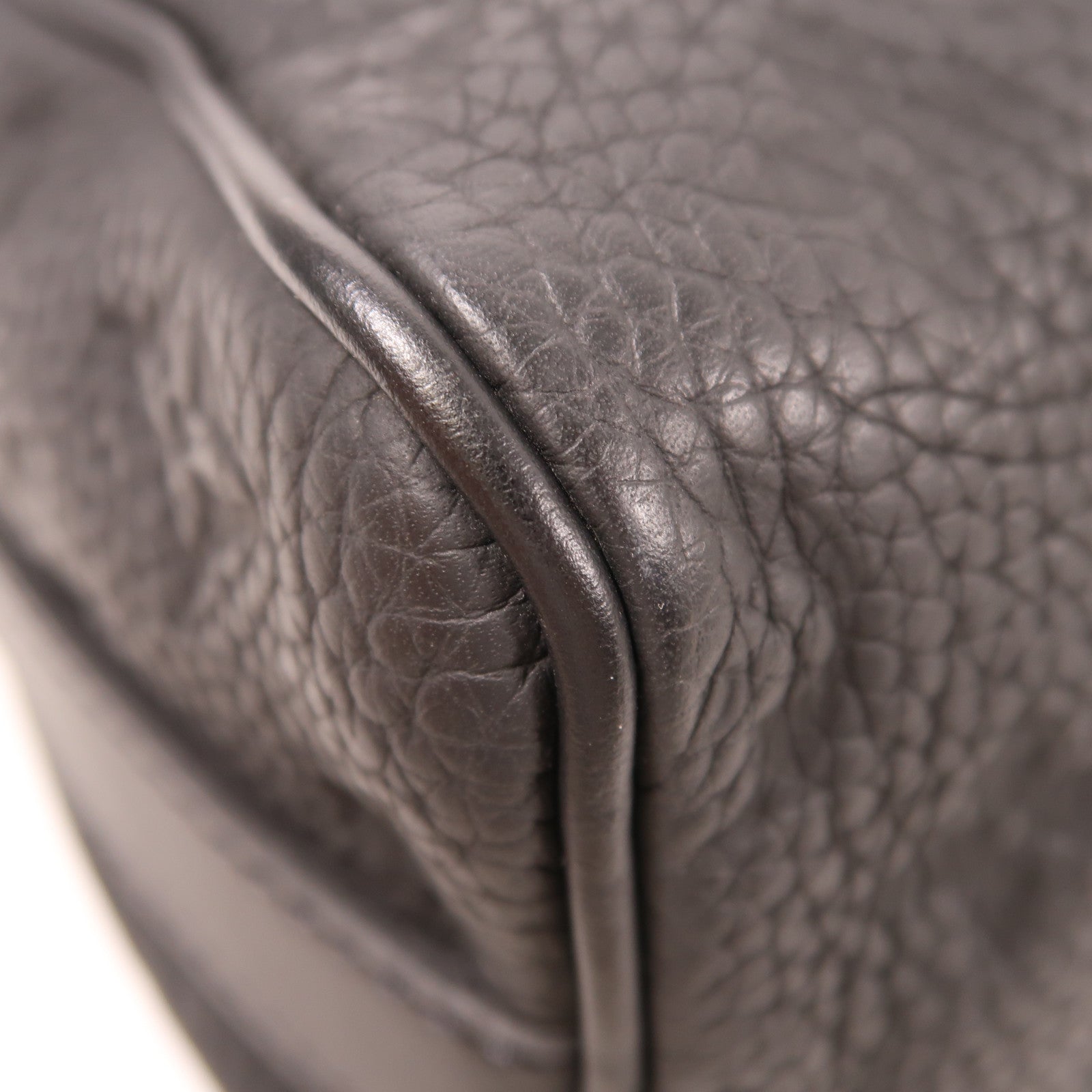 LOUIS VUITTON Taurillon Monogram Keepall Bandouliere 25手挽肩背兩用袋黑色