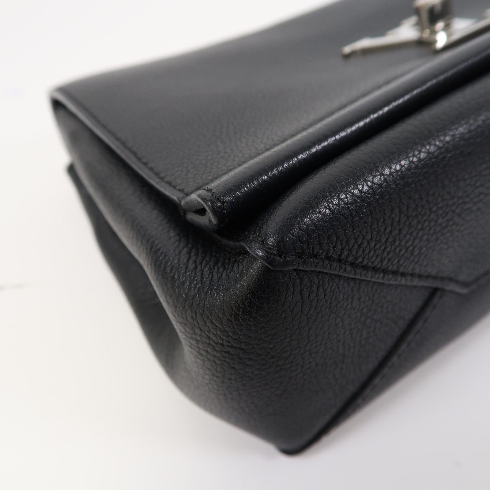 LOUIS VUITTON 牛皮皮革Lockme II銀扣手挽肩背兩用袋黑色
