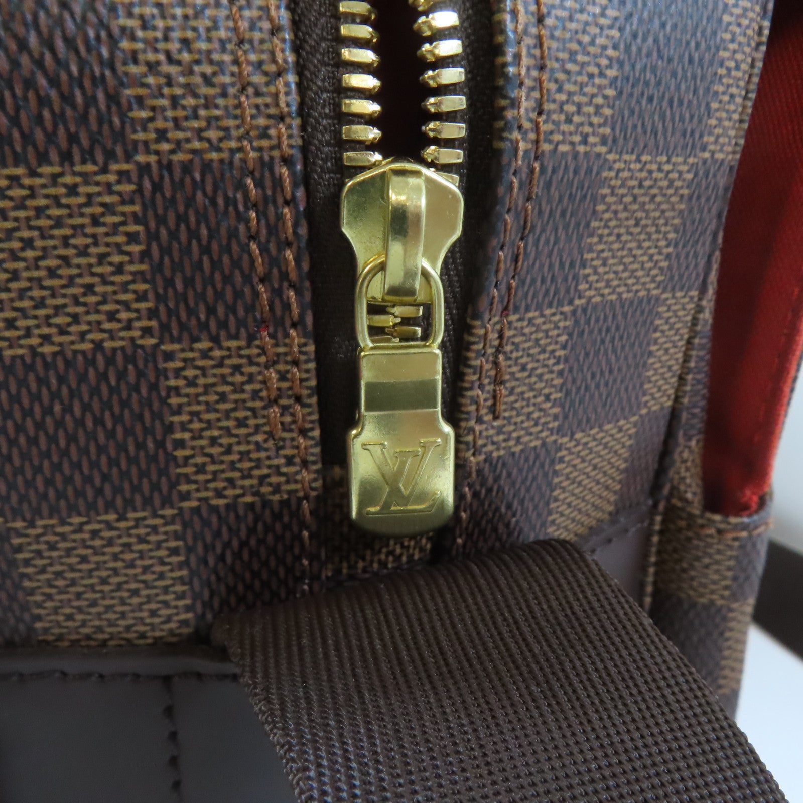 LOUIS VUITTON Damier Naviglio Shoulder Bag金扣肩背袋啡色
