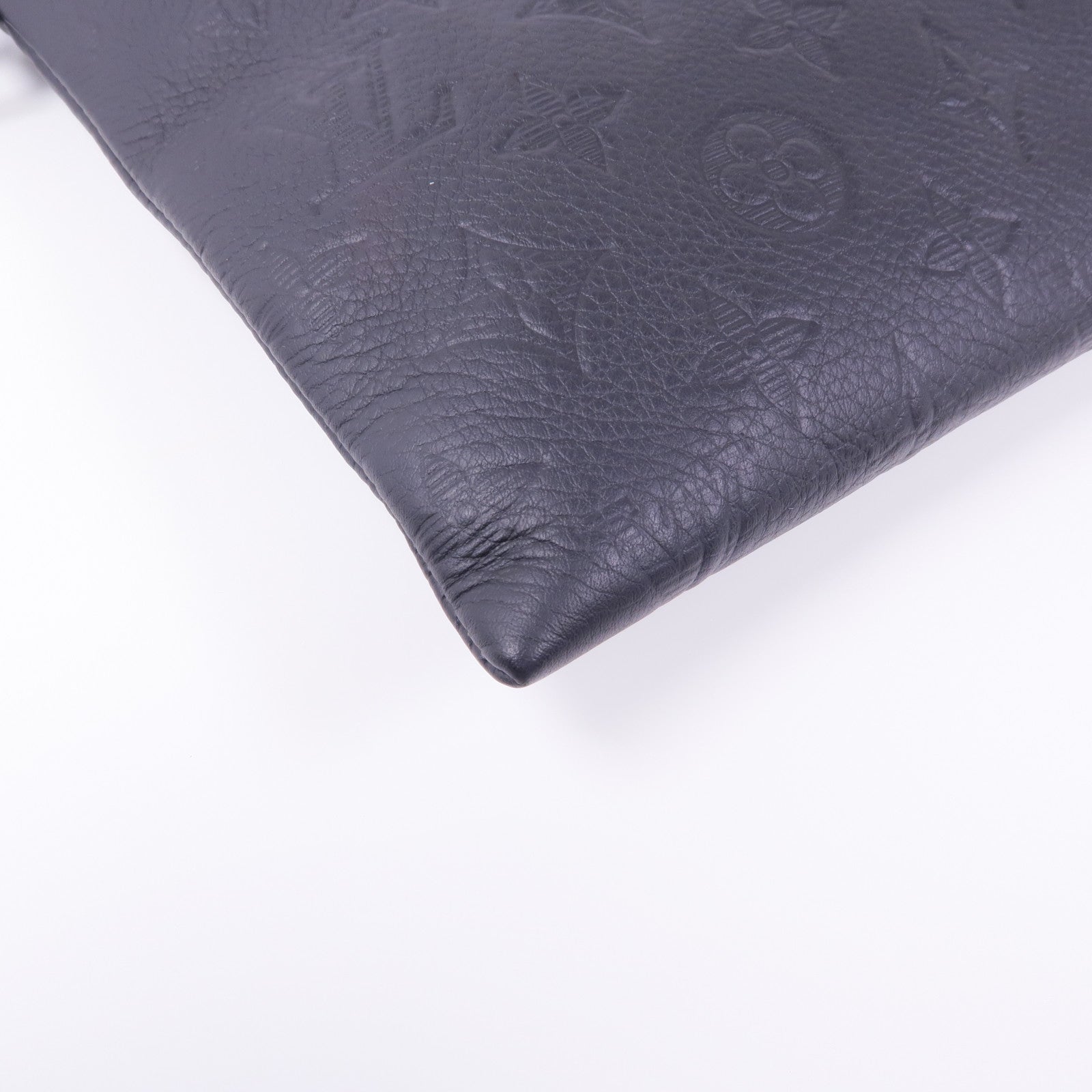 LOUIS VUITTON Monogram Shadow Pochette To-Go手拿包