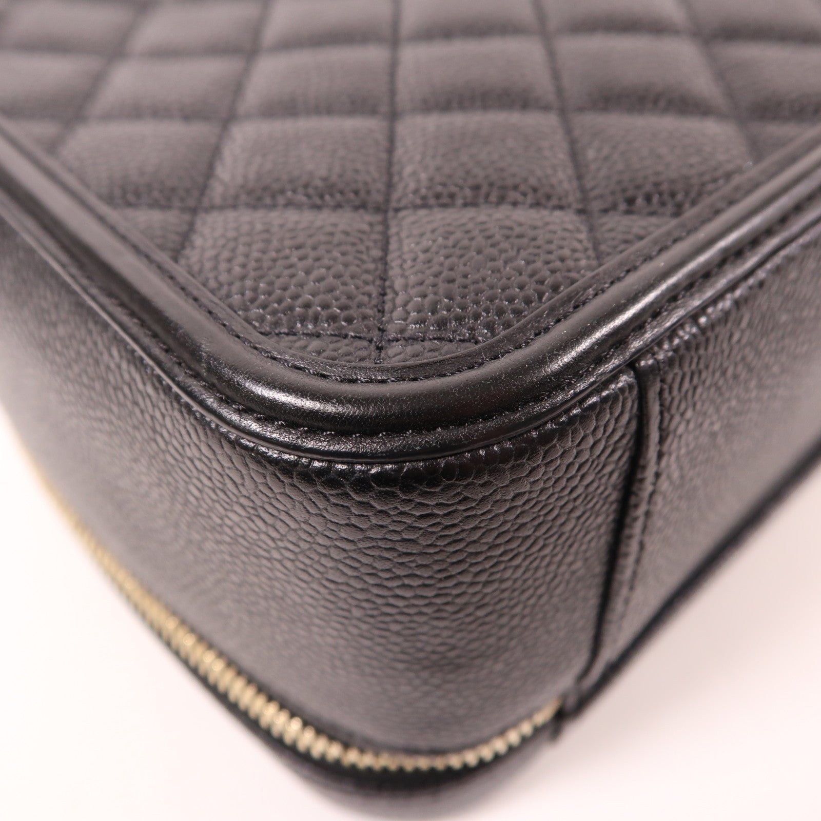 CHANEL 牛皮皮革Filigree Vanity Case金扣手挽肩背兩用袋