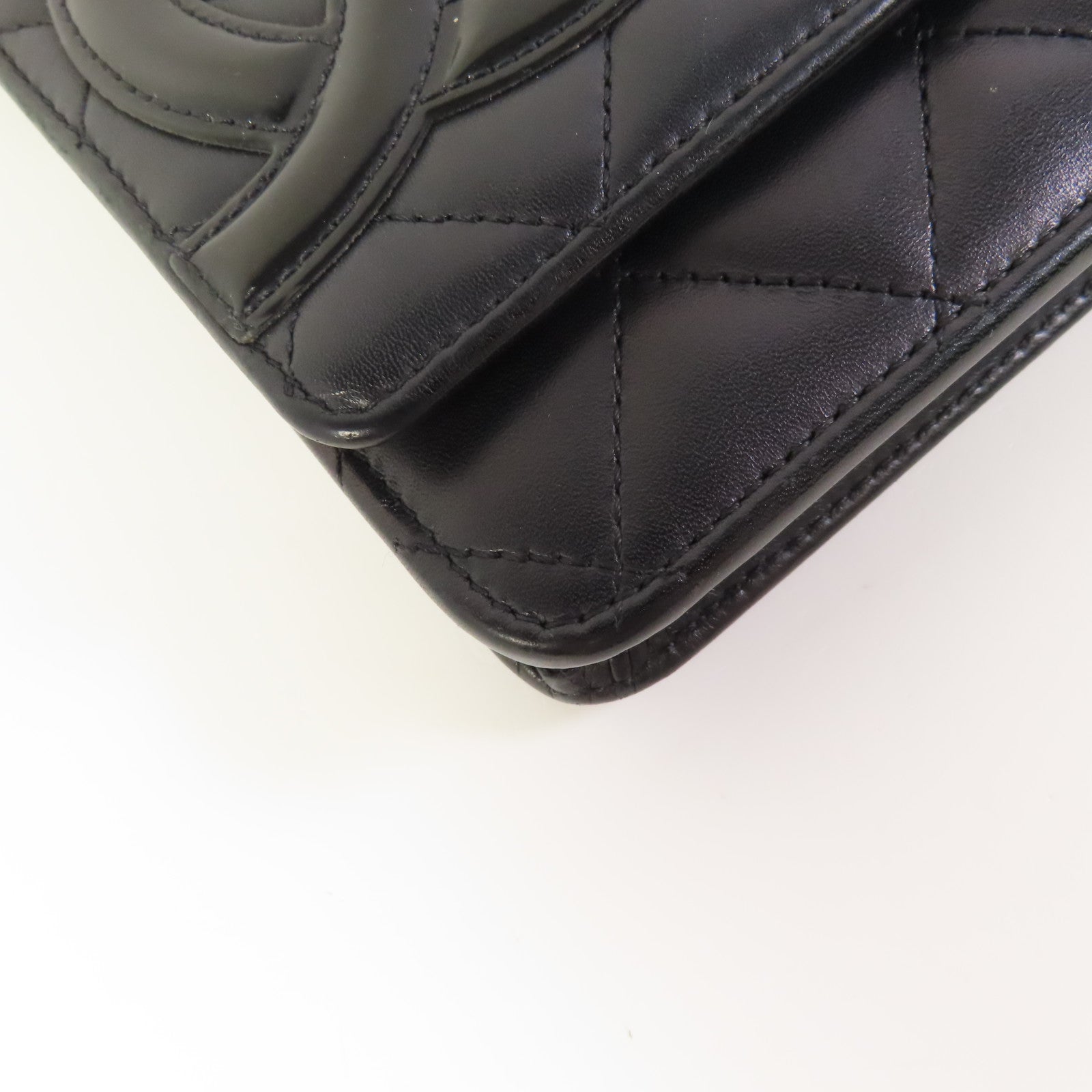 CHANEL 【激減優惠】牛皮皮革WOC Wallet On Chain銀扣鏈帶肩背袋