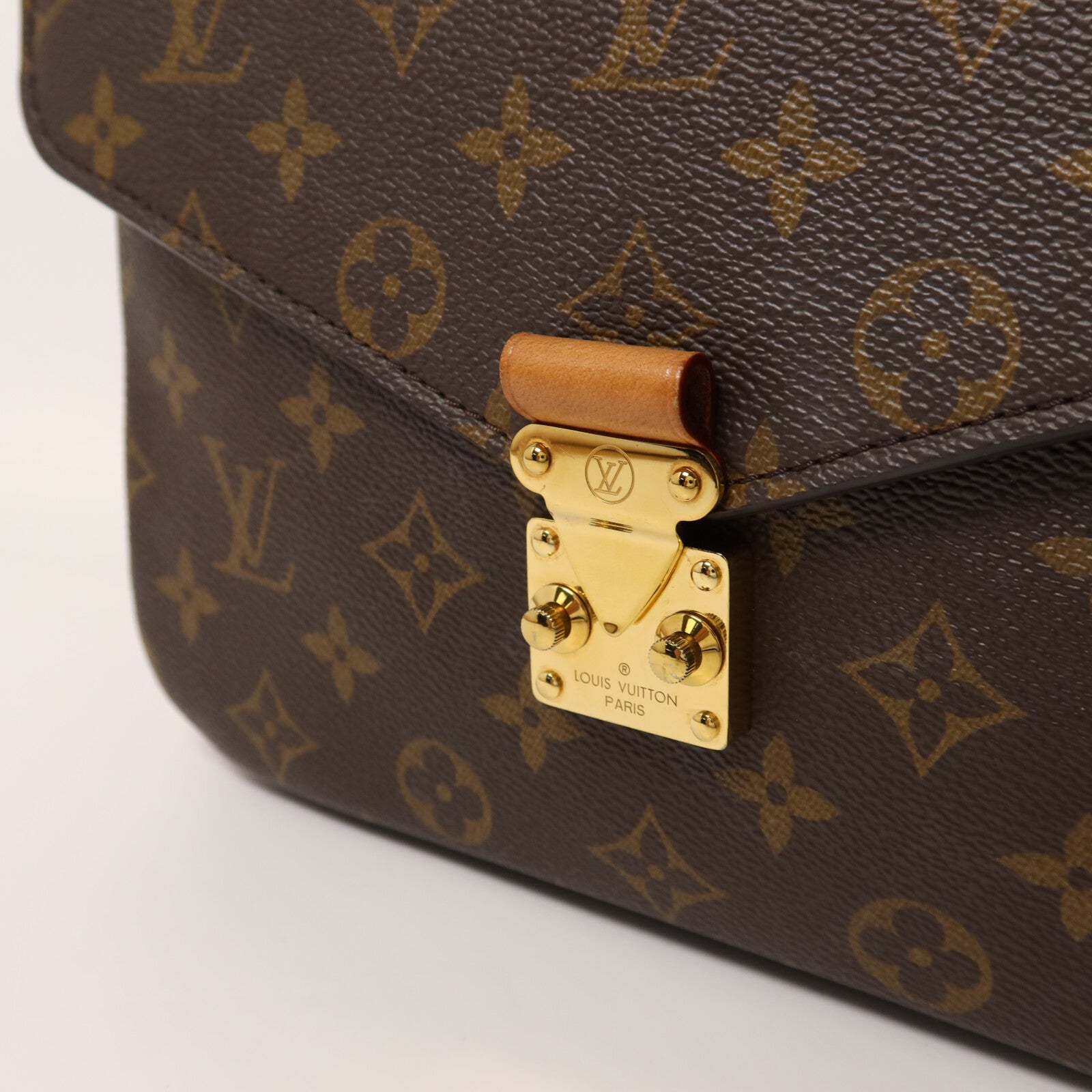 LOUIS VUITTON Monogram Pochette Metis MM金扣手挽肩背兩用袋