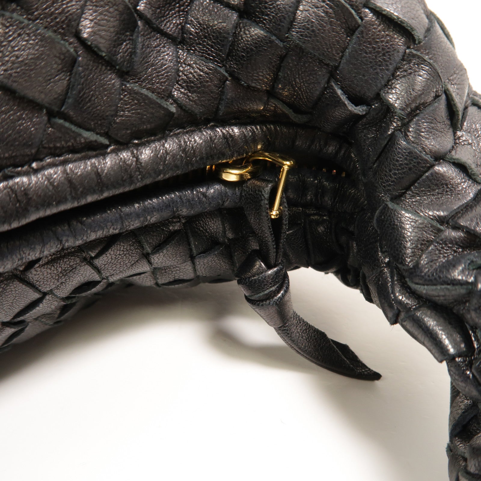 BOTTEGA VENETA 羊皮皮革Shoulder Bag肩背袋