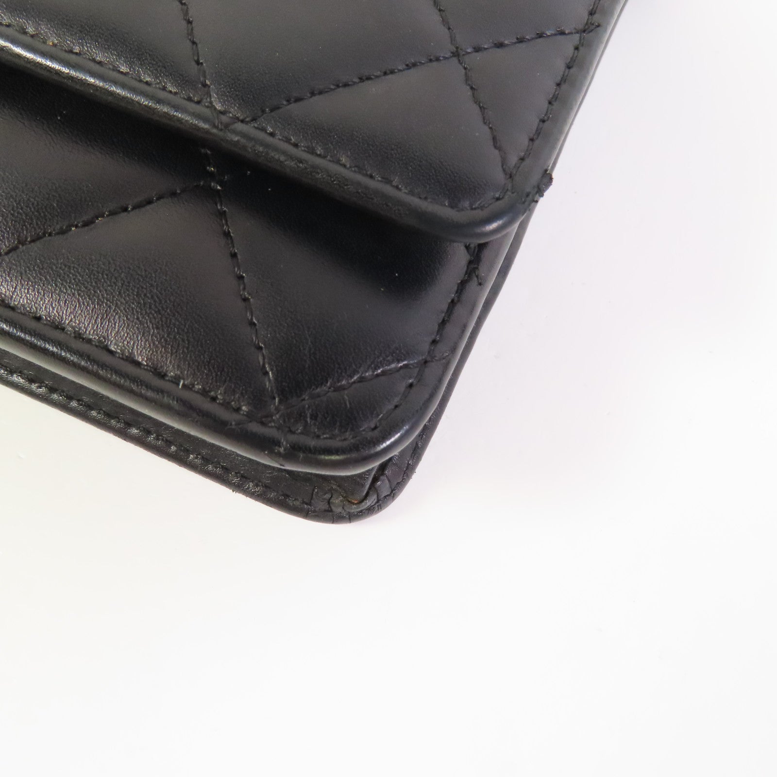 CHANEL 【激減優惠】牛皮皮革WOC Wallet On Chain銀扣鏈帶肩背袋