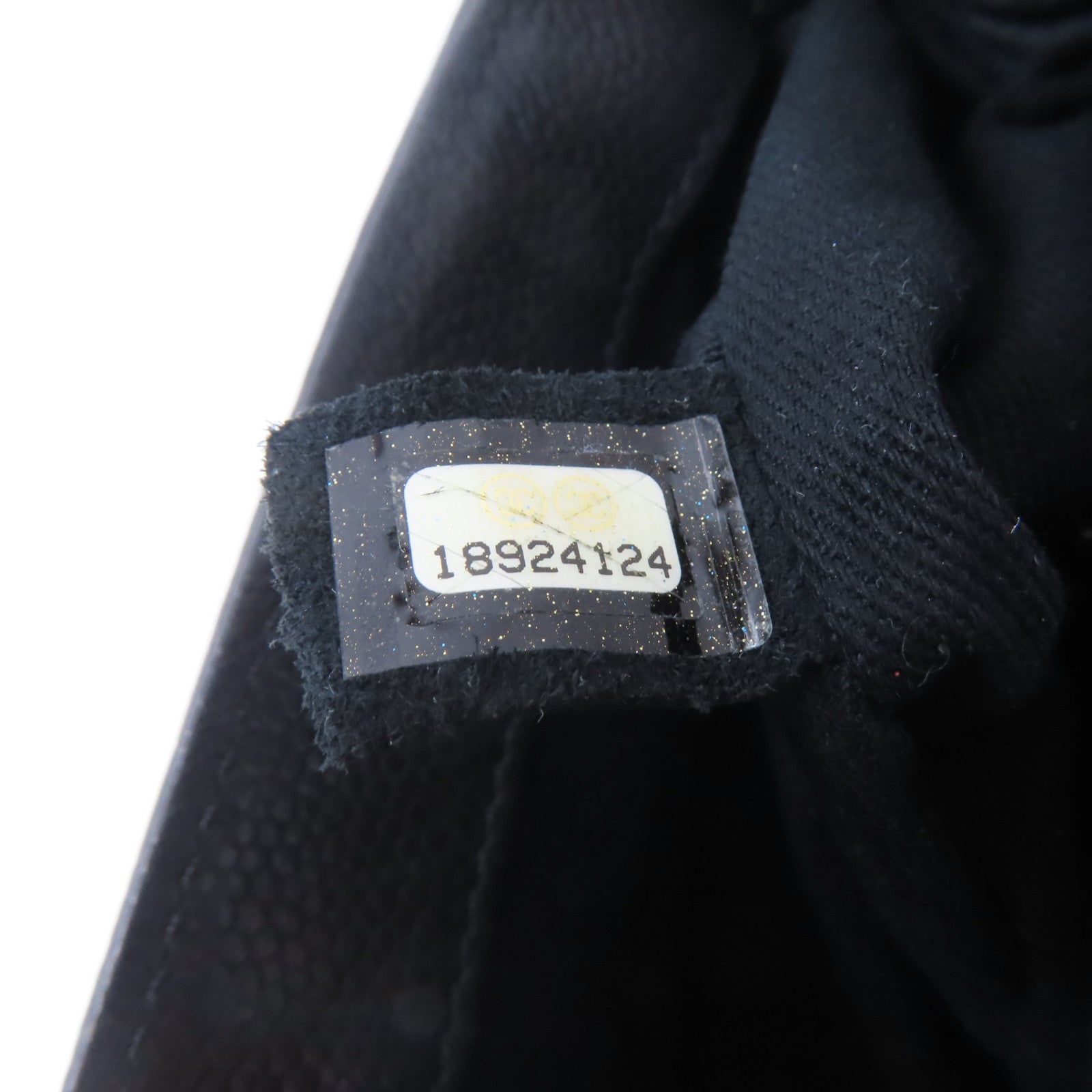 CHANEL 菱格Caviar皮革Chain Shoulder Bag黑扣鏈帶肩背袋黑色