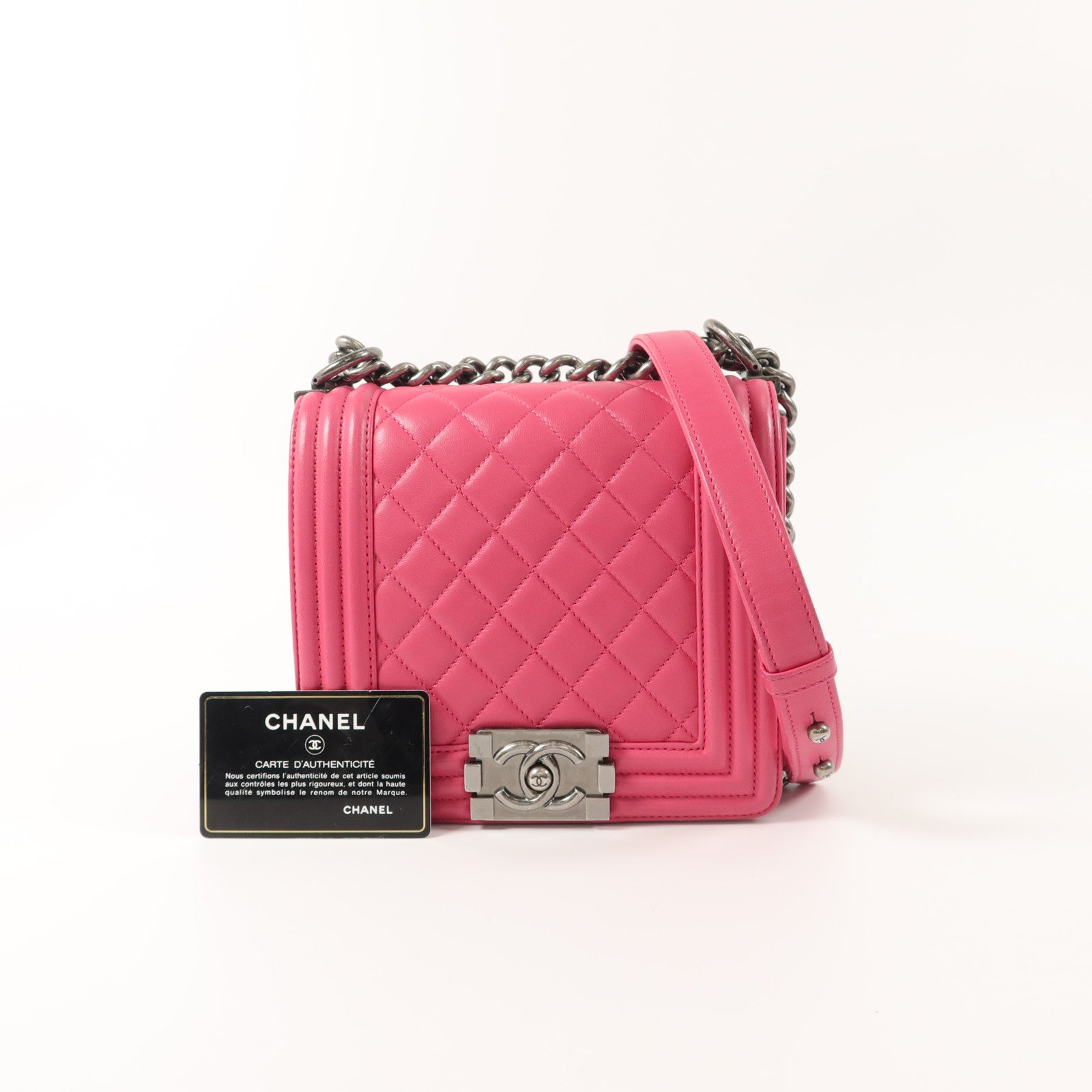 CHANEL 牛皮皮革Boy Chanel鏈帶肩背袋