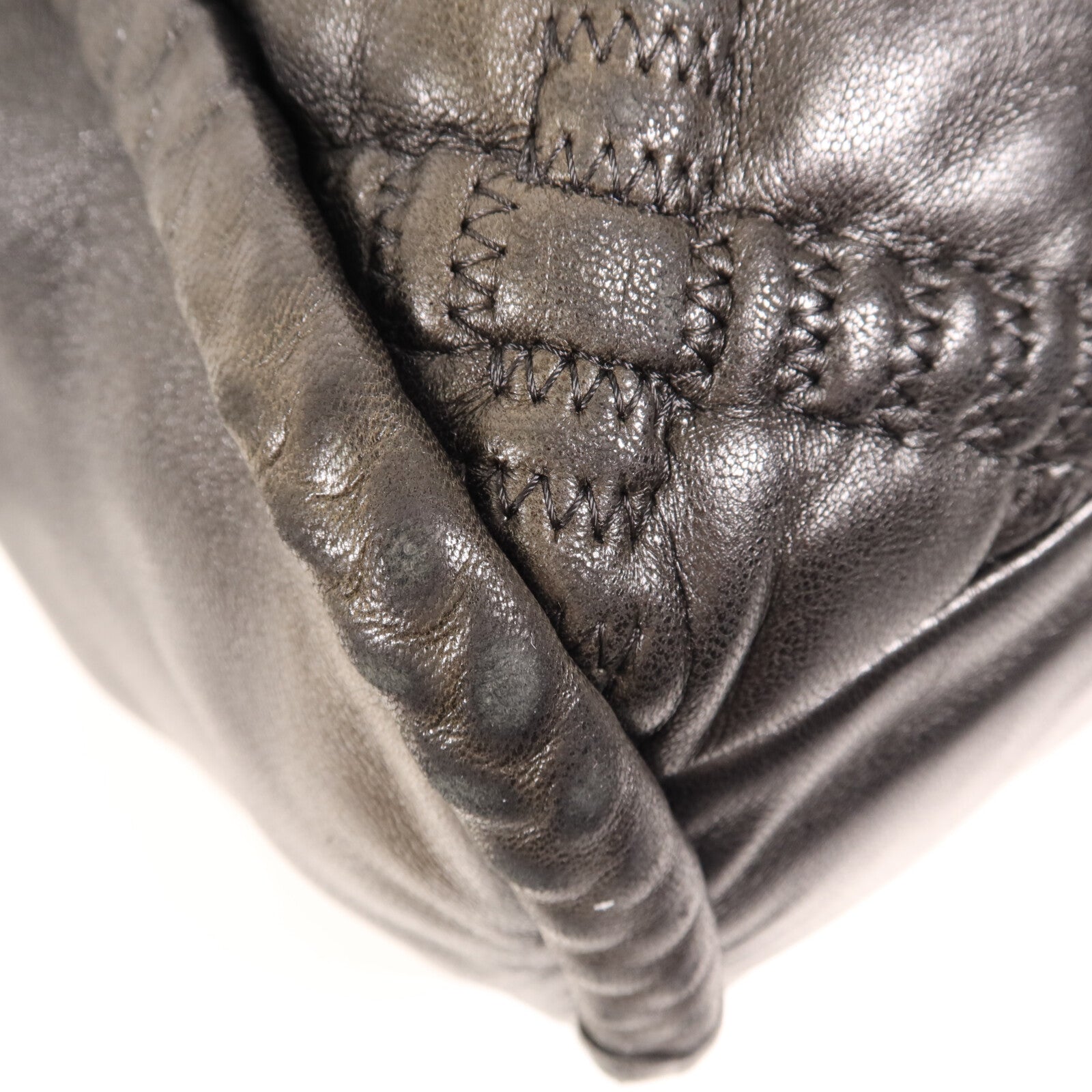 CHANEL 羊皮皮革Boston Bag銀扣手挽袋