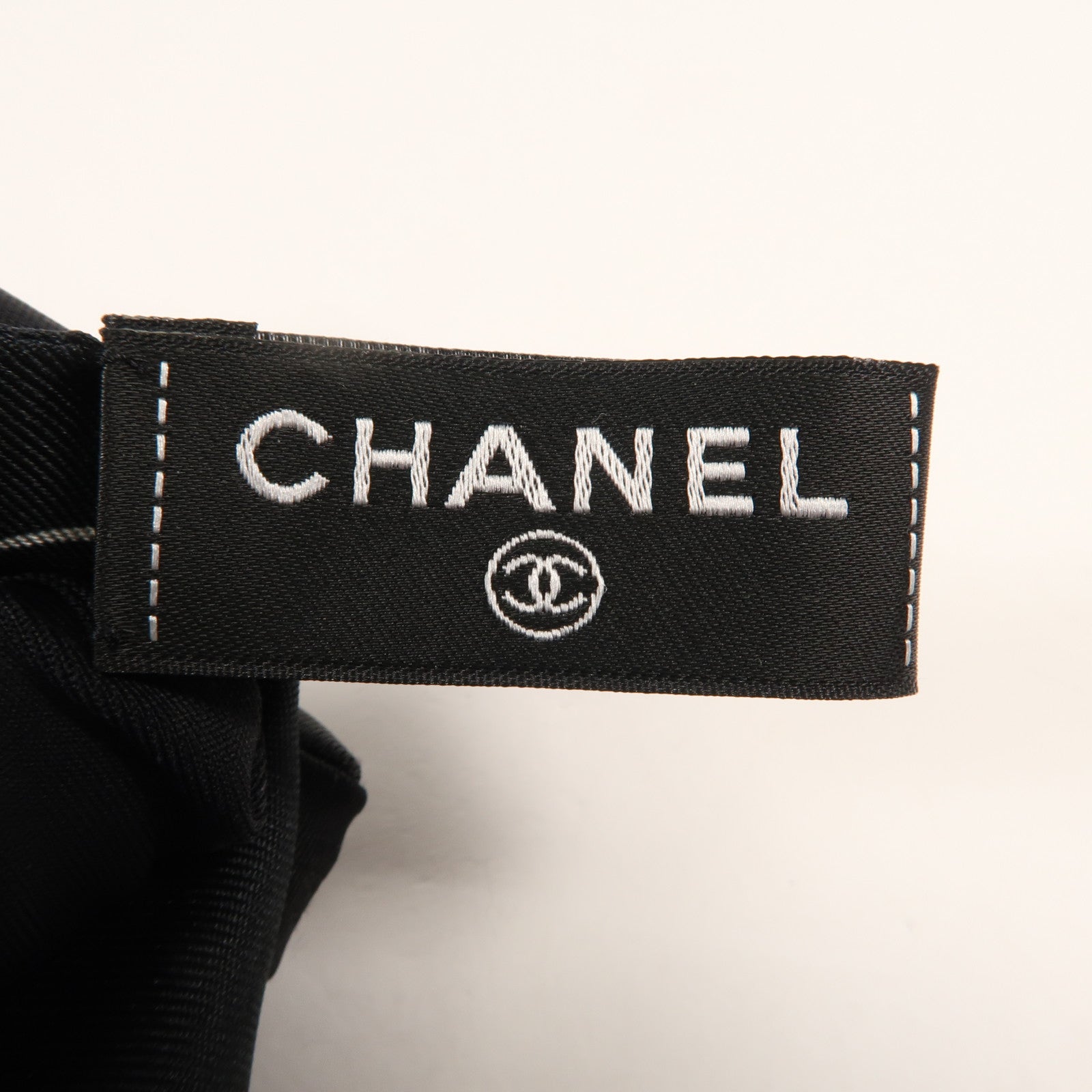CHANEL 絲質Scarf絲巾