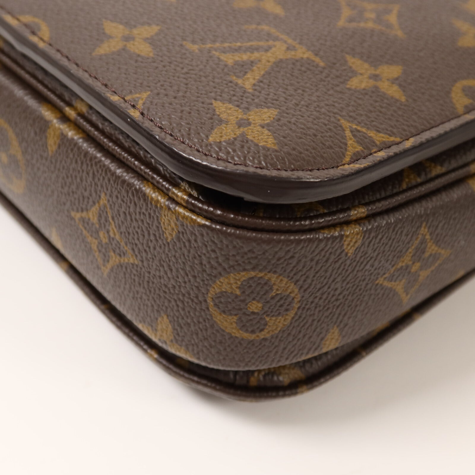 LOUIS VUITTON Monogram Pochette Metis MM金扣手挽肩背兩用袋