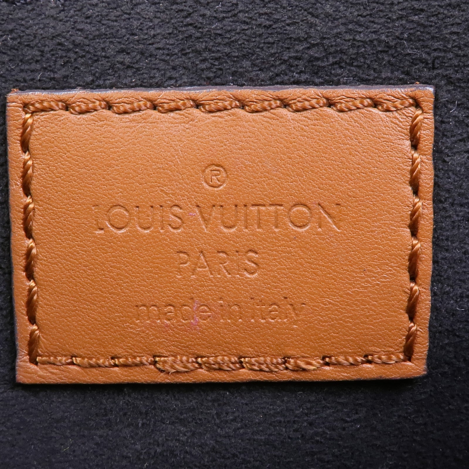 LOUIS VUITTON Monogram Reverse Mini Dauphine金扣肩背袋